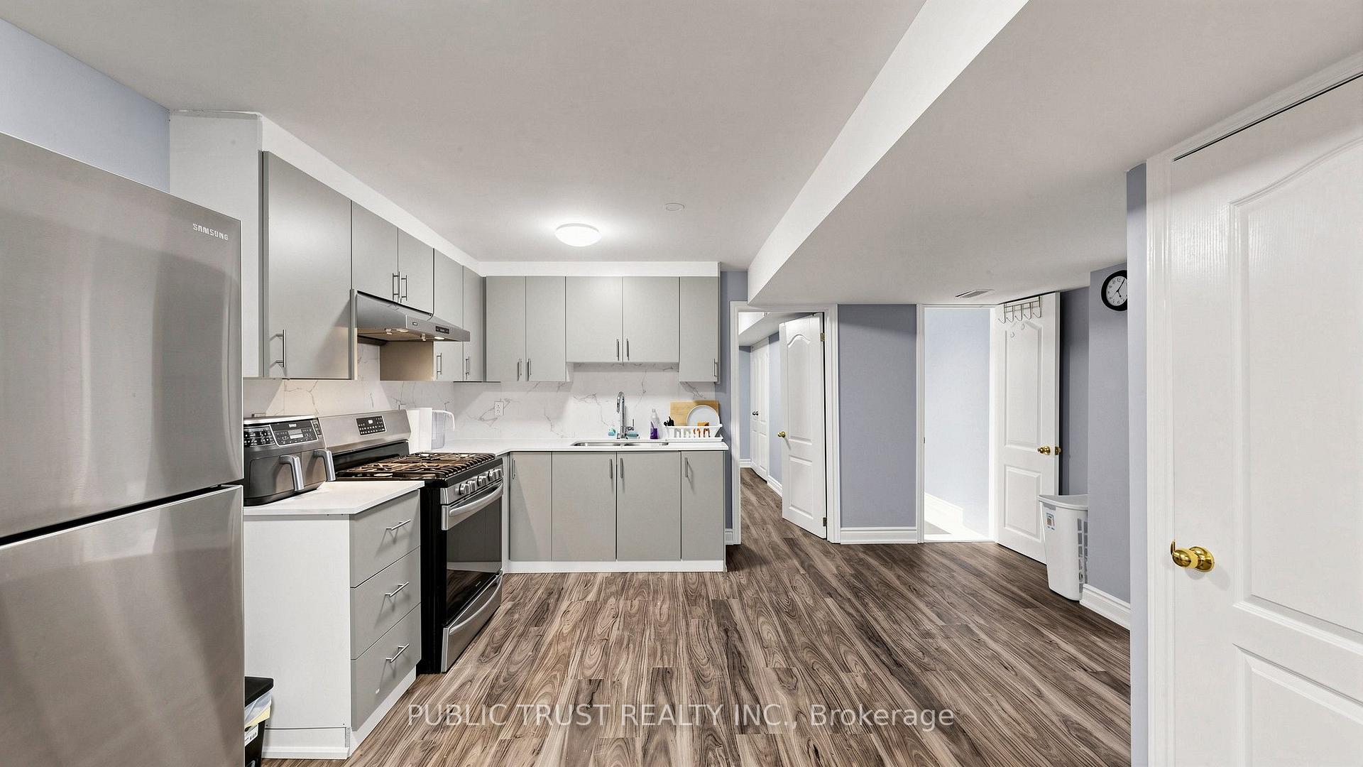 Photo 36 of 27 Mackay Street S, Brampton, Central Park — HOMEH