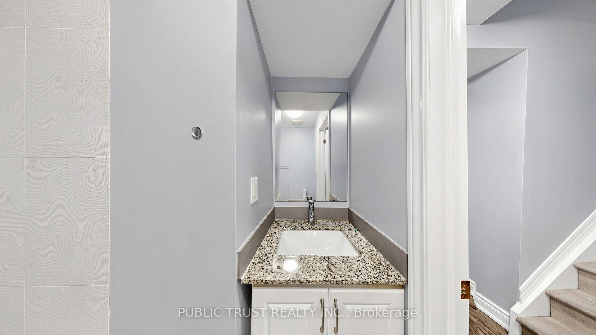 Photo 44 of 27 Mackay Street S, Brampton, Central Park — HOMEH