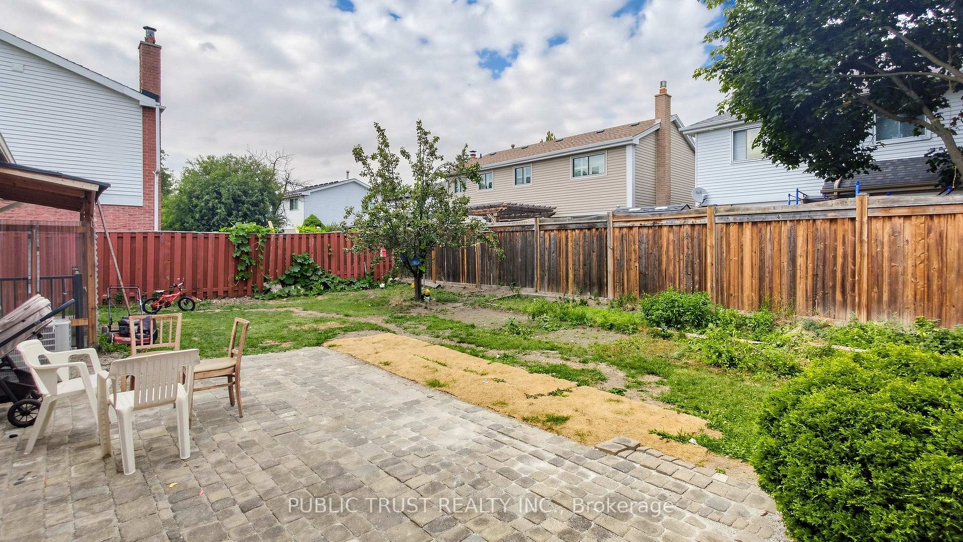 Photo 48 of 27 Mackay Street S, Brampton, Central Park — HOMEH