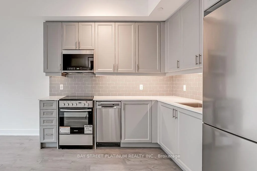 Photo 10 of Unit 537, 2343 Khalsa Gate W, Oakville, West Oak Trails — HOMEH