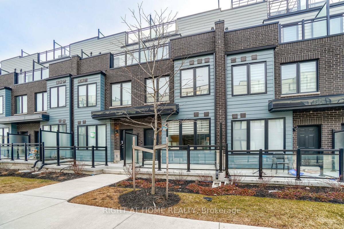 Photo 1 of Unit 3, 2285 McNab Lane, Mississauga, Clarkson — HOMEH
