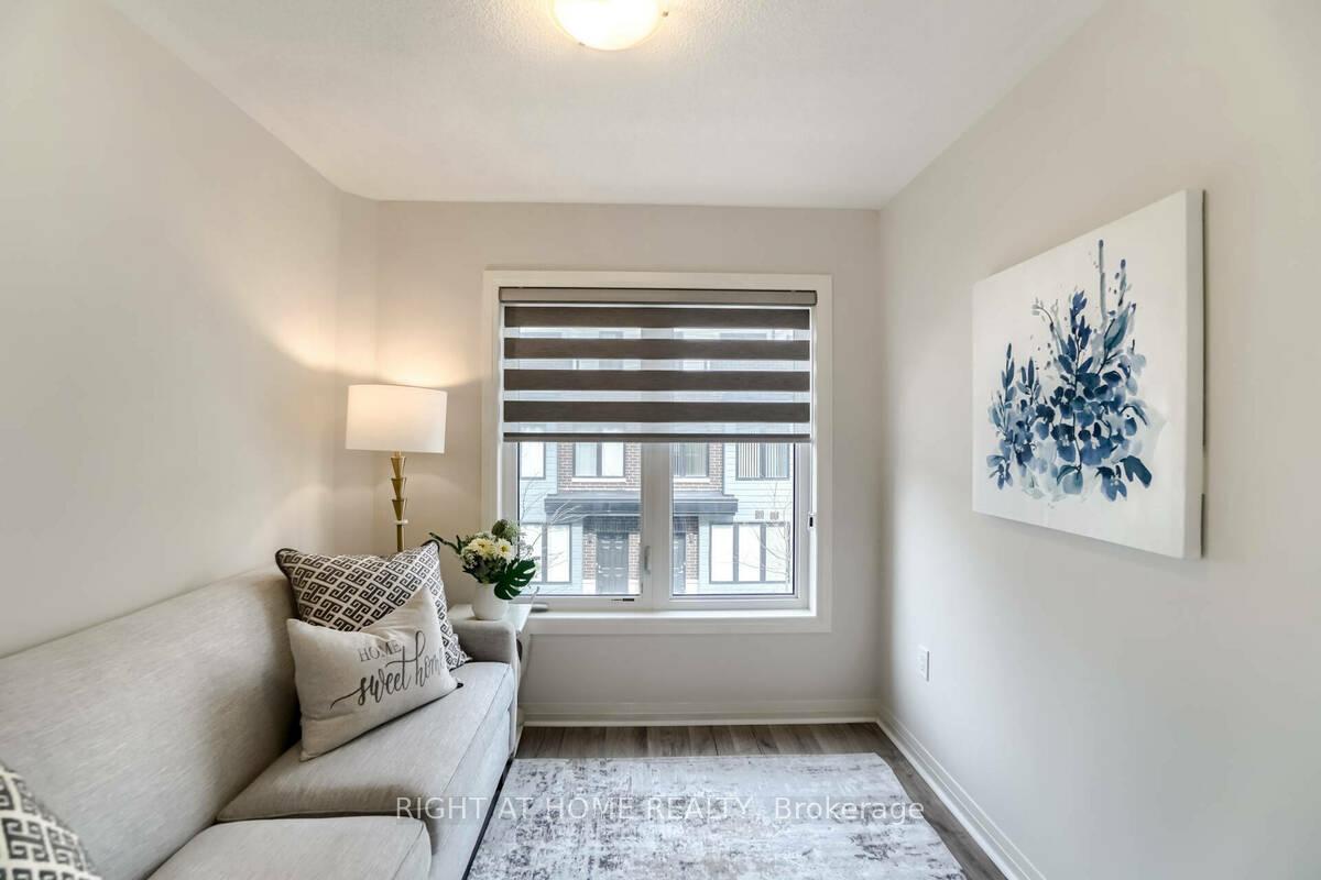 Photo 18 of Unit 3, 2285 McNab Lane, Mississauga, Clarkson — HOMEH