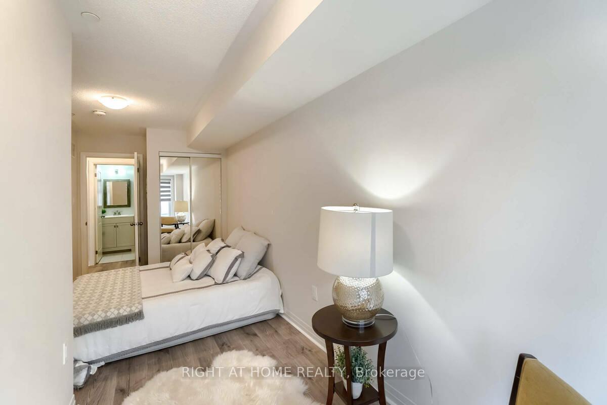 Photo 21 of Unit 3, 2285 McNab Lane, Mississauga, Clarkson — HOMEH