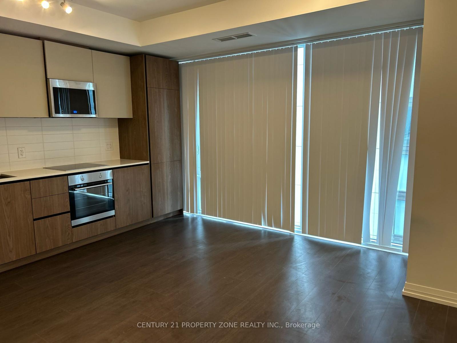 Photo 2 of Unit 3421, 28 Widmer Street, Toronto, Waterfront Communities — HOMEH