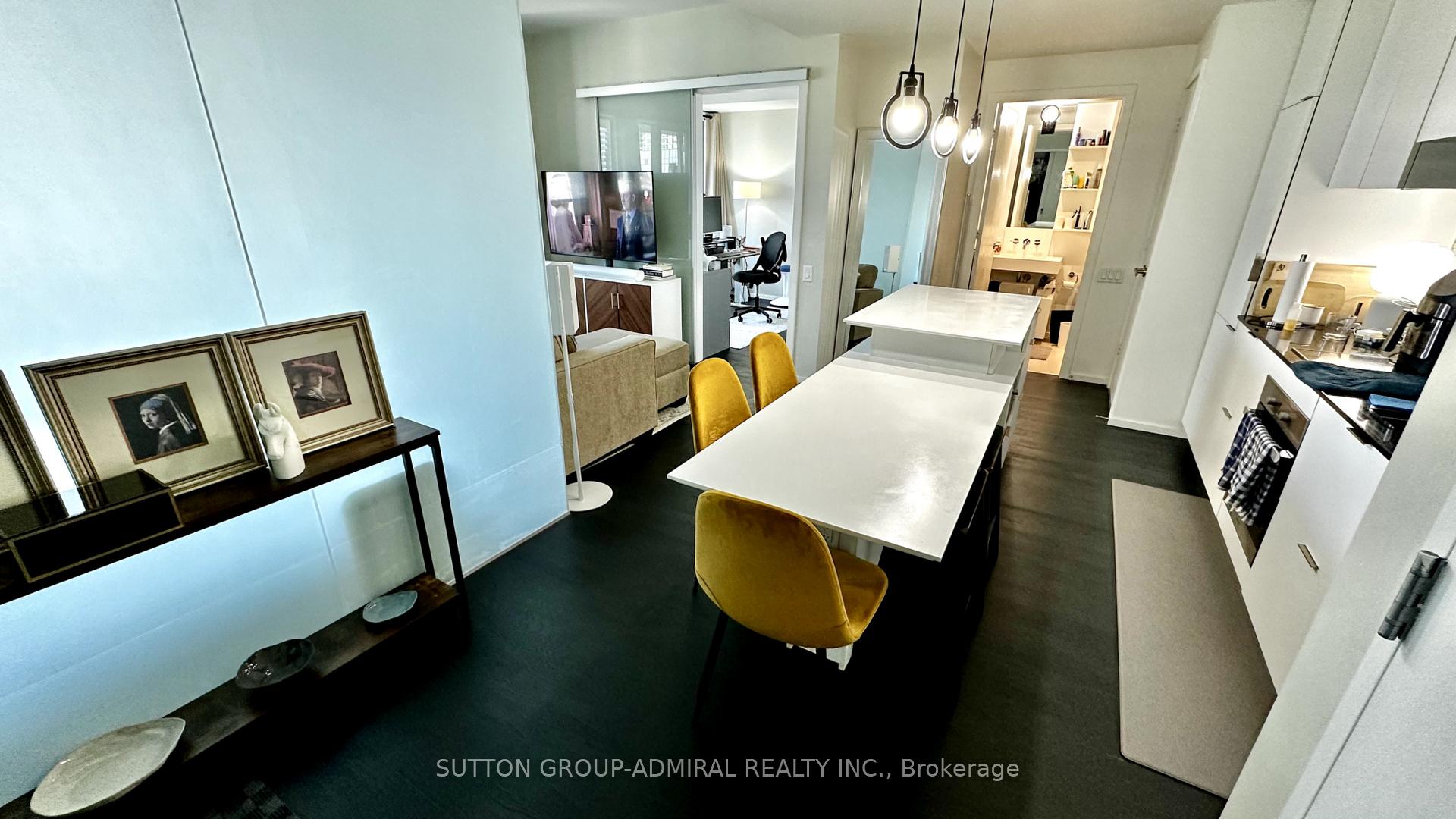 Photo 2 of Unit 3511, 5 St Joseph Street, Toronto, Bay Street Corridor — HOMEH
