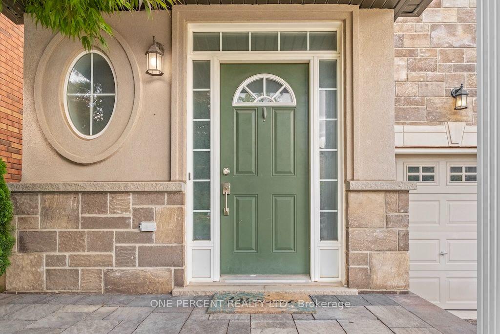 Photo 3 of 4645 Drever Road, Burlington, Alton — HOMEH
