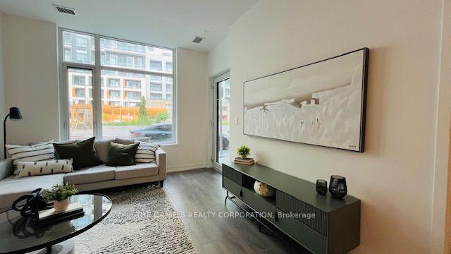 Photo 1 of Unit 120, 8 Beverley Glen Boulevard, Vaughan, Beverley Glen — HOMEH
