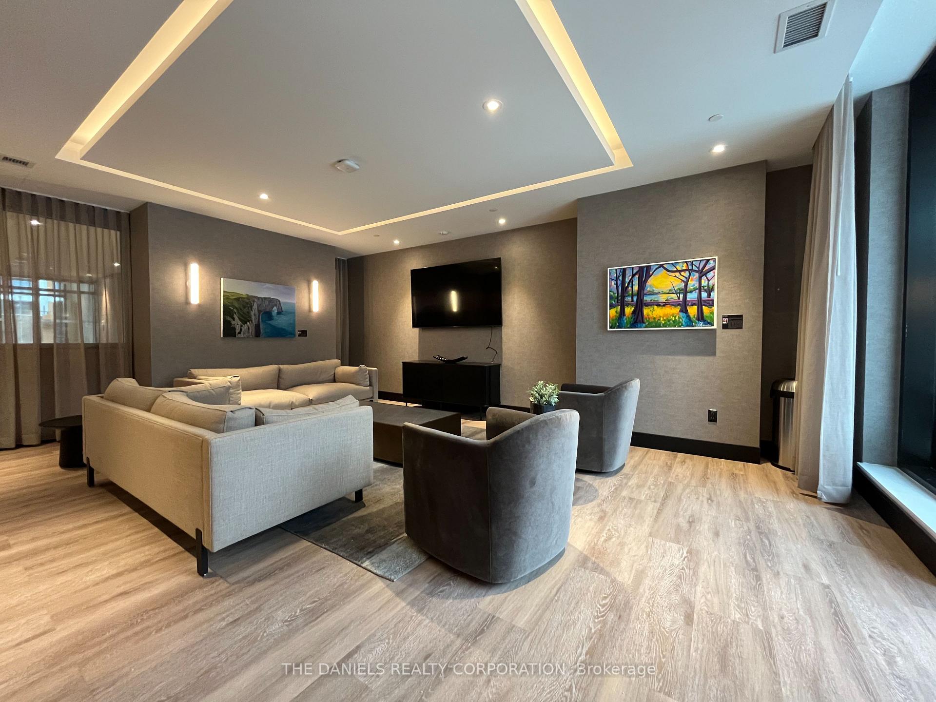Photo 31 of Unit 120, 8 Beverley Glen Boulevard, Vaughan, Beverley Glen — HOMEH