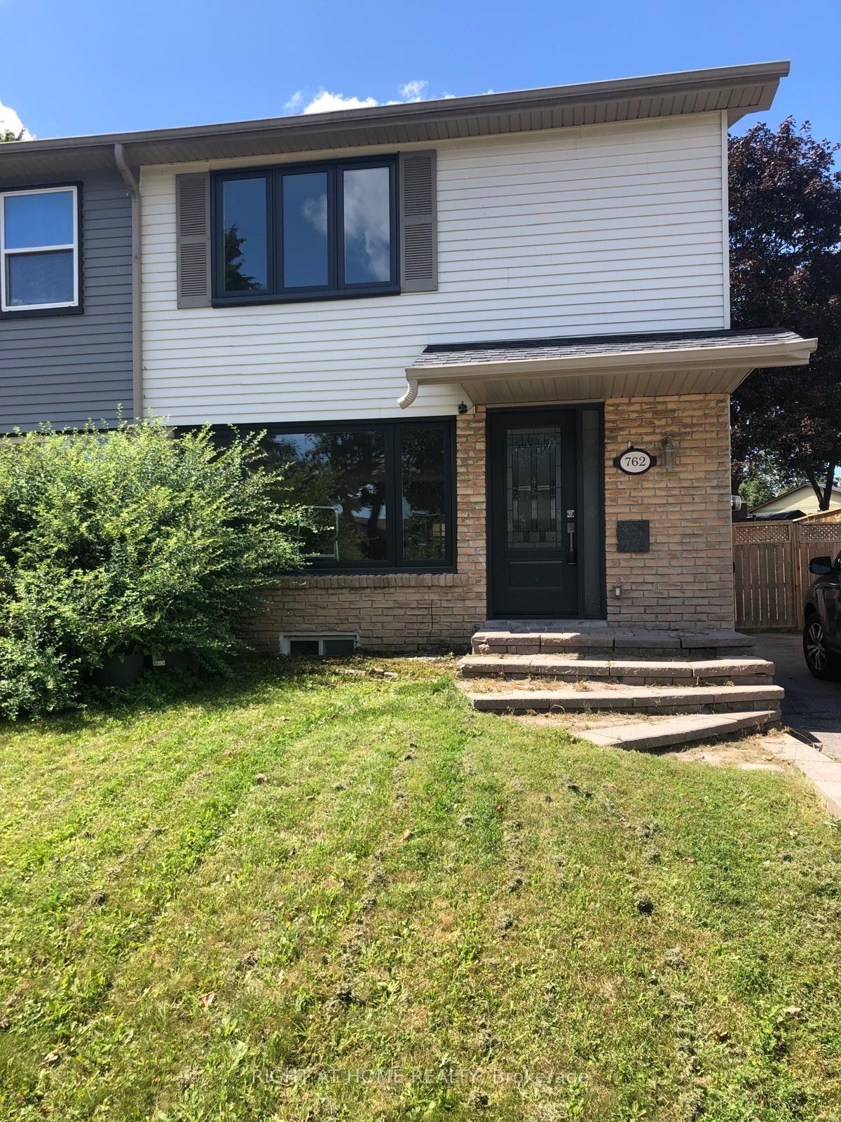 Photo 2 of 762 Hillcroft Street, Oshawa, Eastdale — HOMEH
