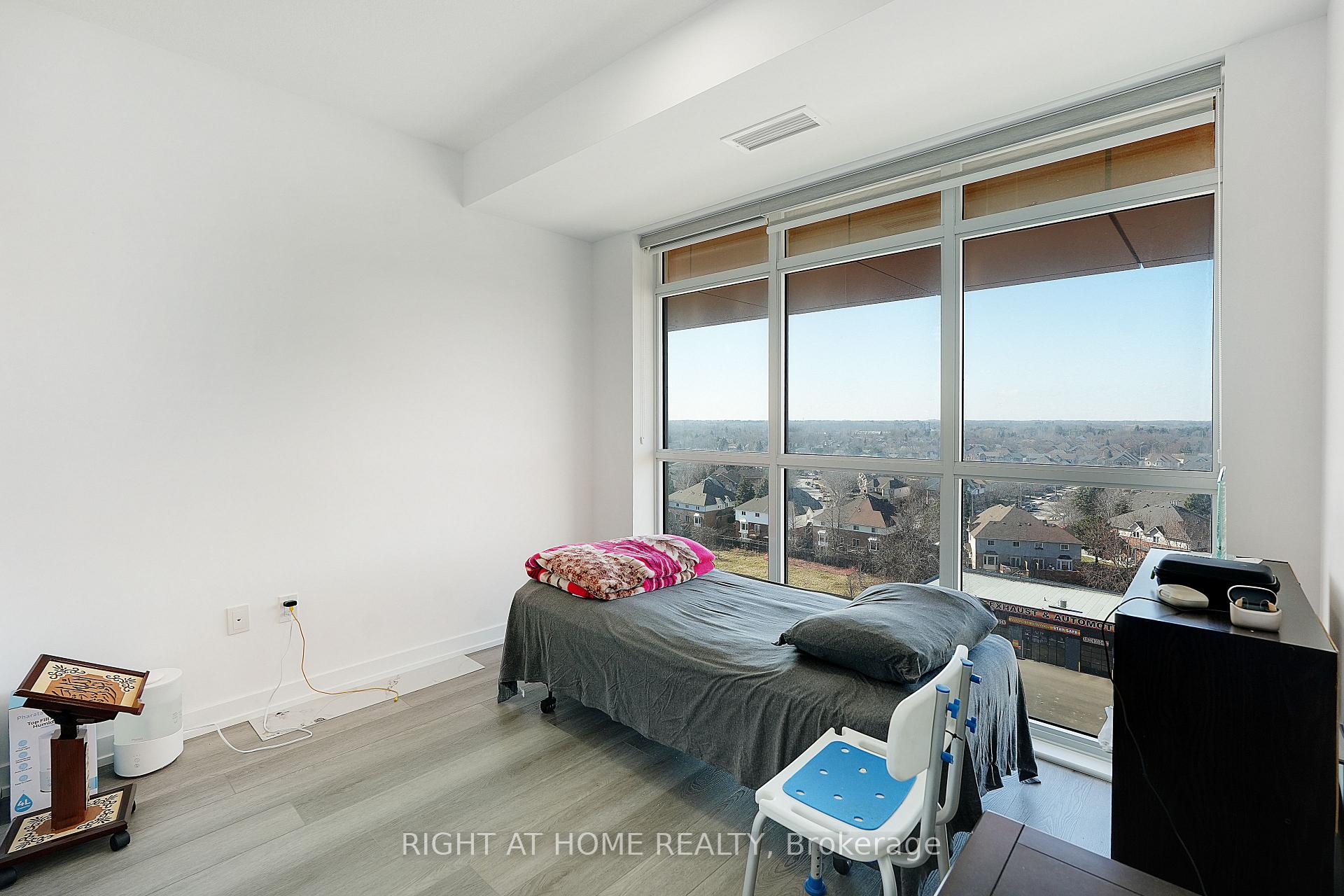 Photo 14 of Unit 905, 460 Dundas Street E, Hamilton, Waterdown — HOMEH