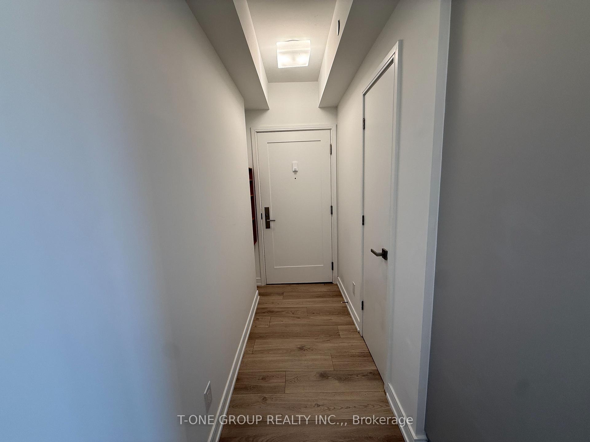 Photo 3 of Unit 2704, 3 Gloucester Street, Toronto, Church-Yonge Corridor — HOMEH