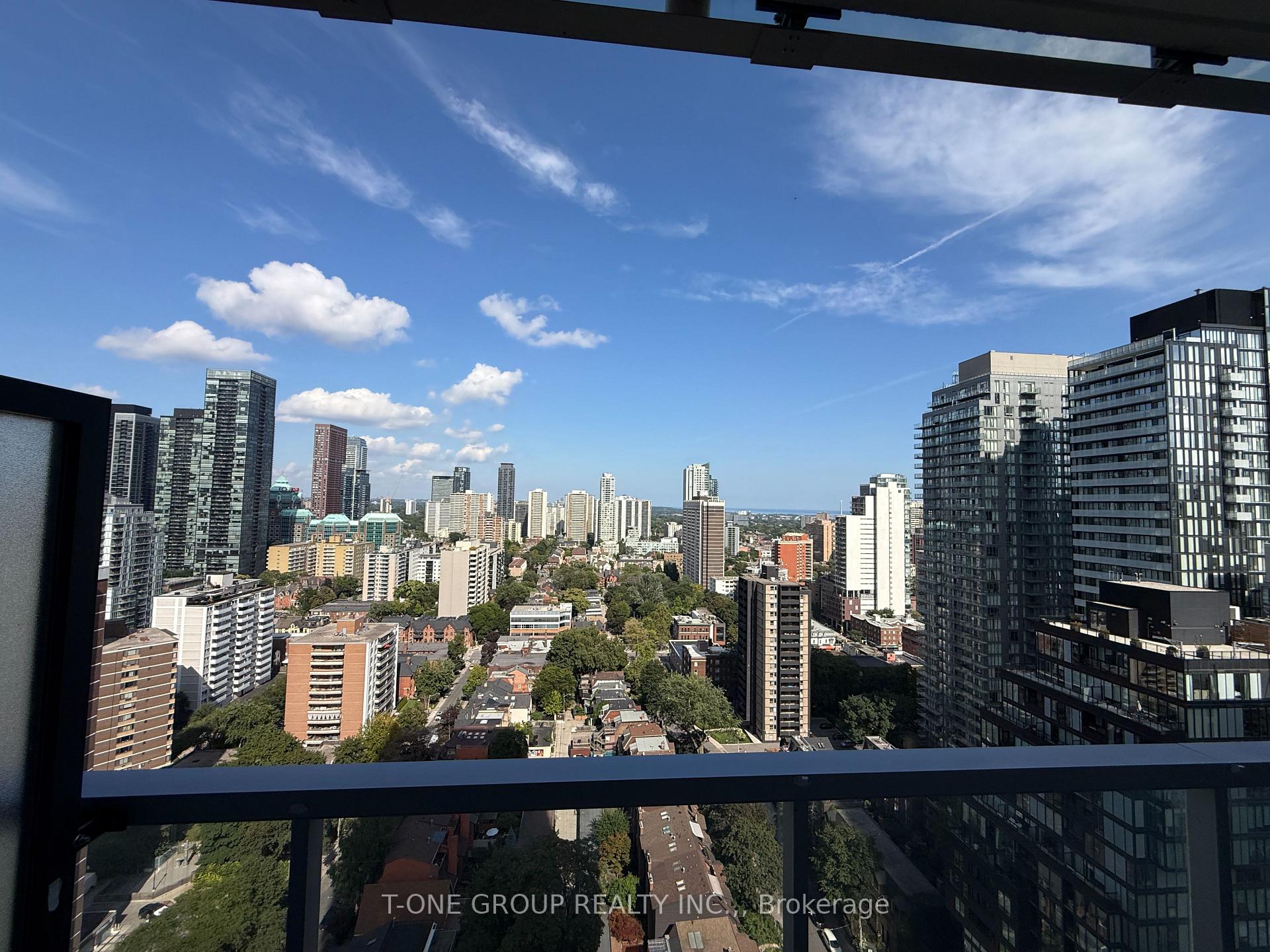 Photo 12 of Unit 2704, 3 Gloucester Street, Toronto, Church-Yonge Corridor — HOMEH