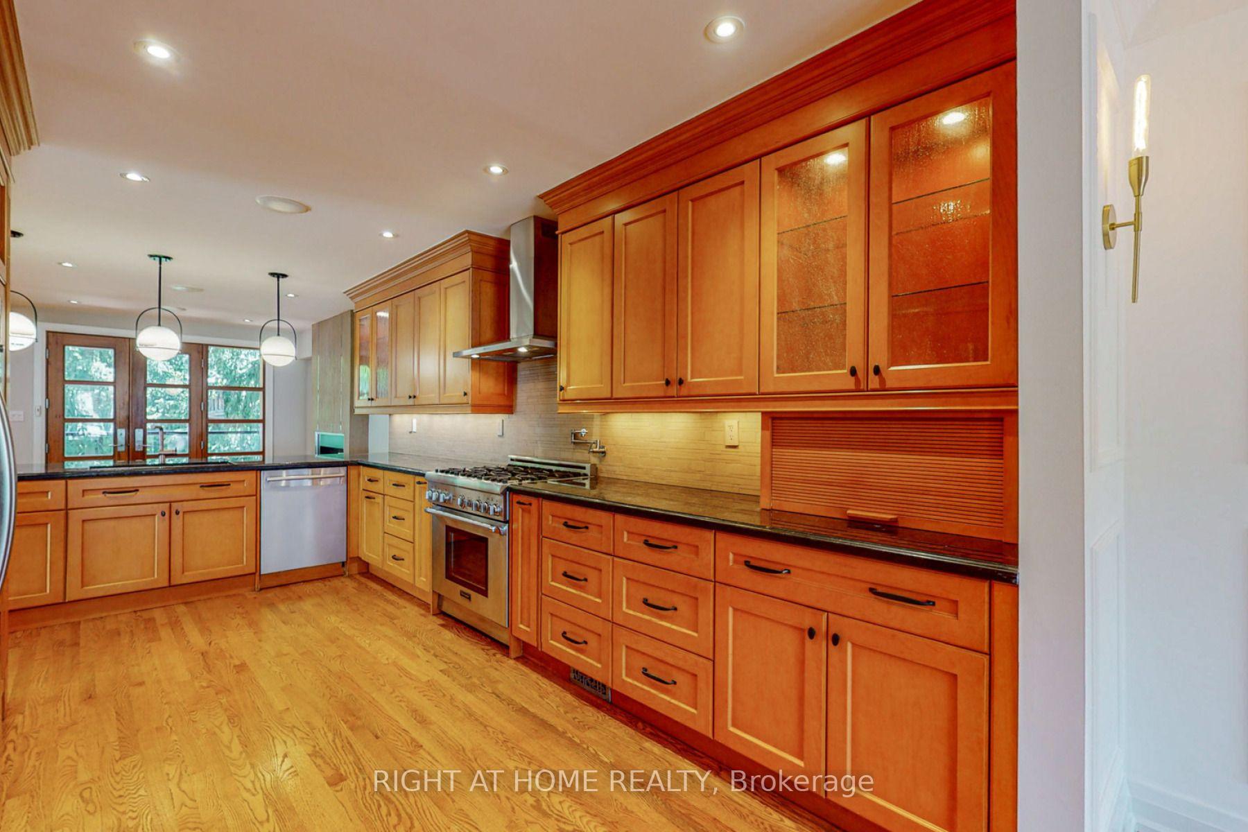 Photo 5 of 183 Cameron Avenue, North York, Lansing-Westgate — HOMEH