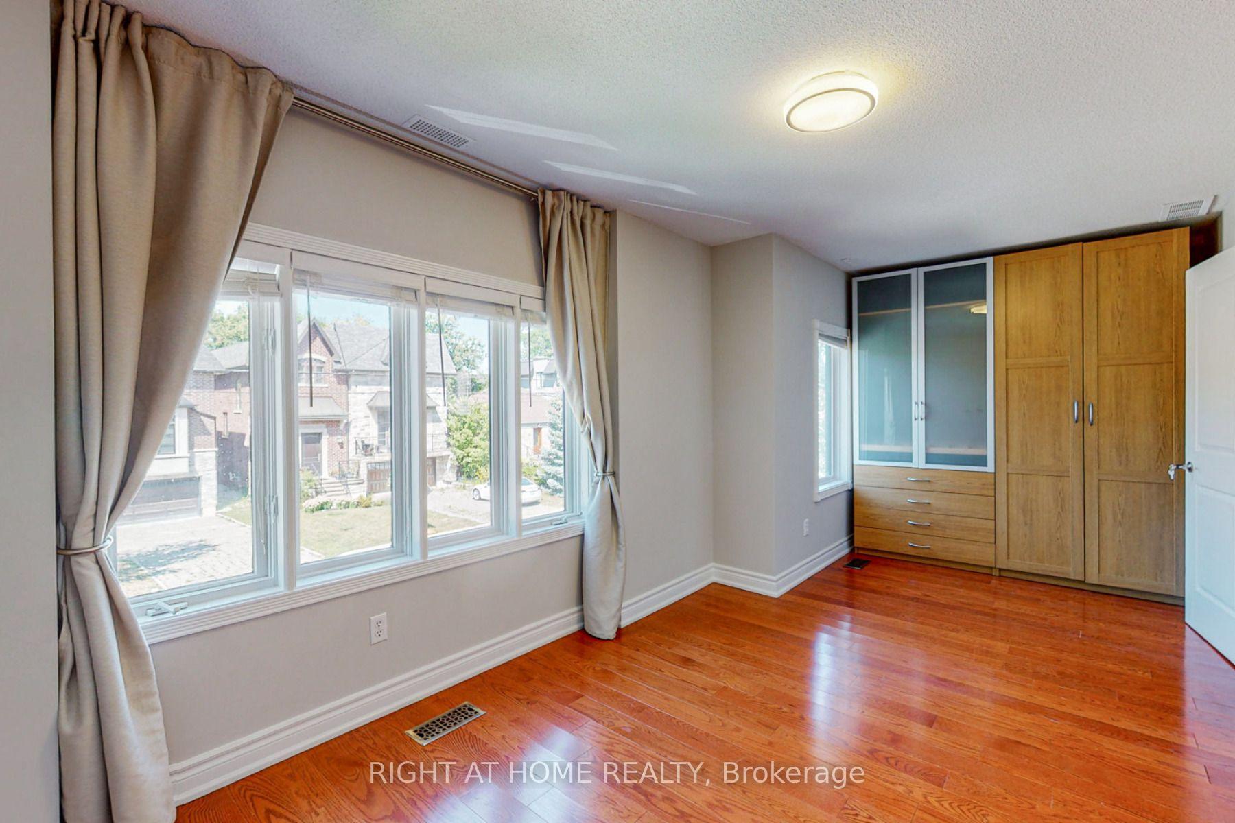 Photo 11 of 183 Cameron Avenue, North York, Lansing-Westgate — HOMEH