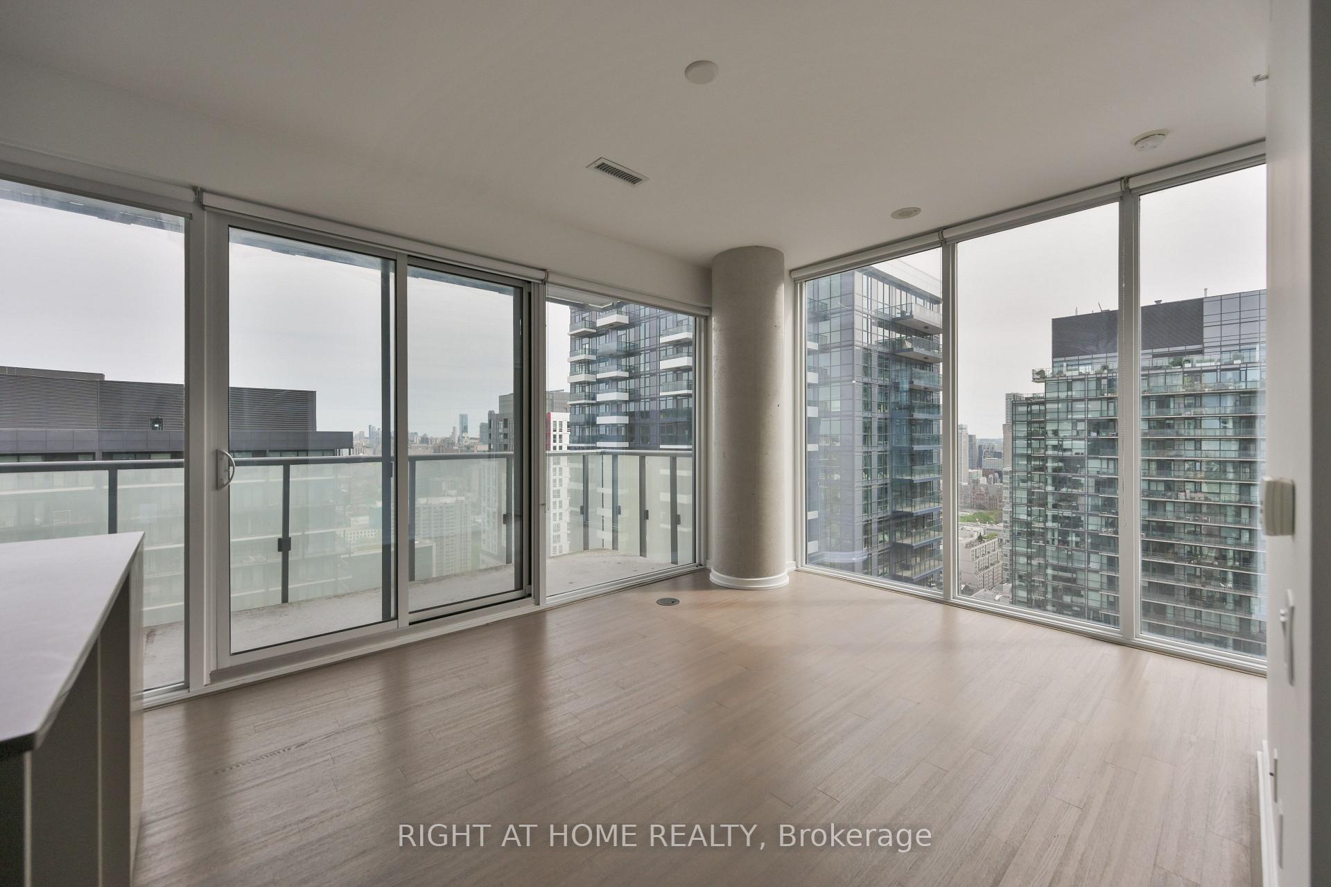 Photo 4 of Unit 3903, 101 Peter Street, Toronto, Waterfront Communities — HOMEH