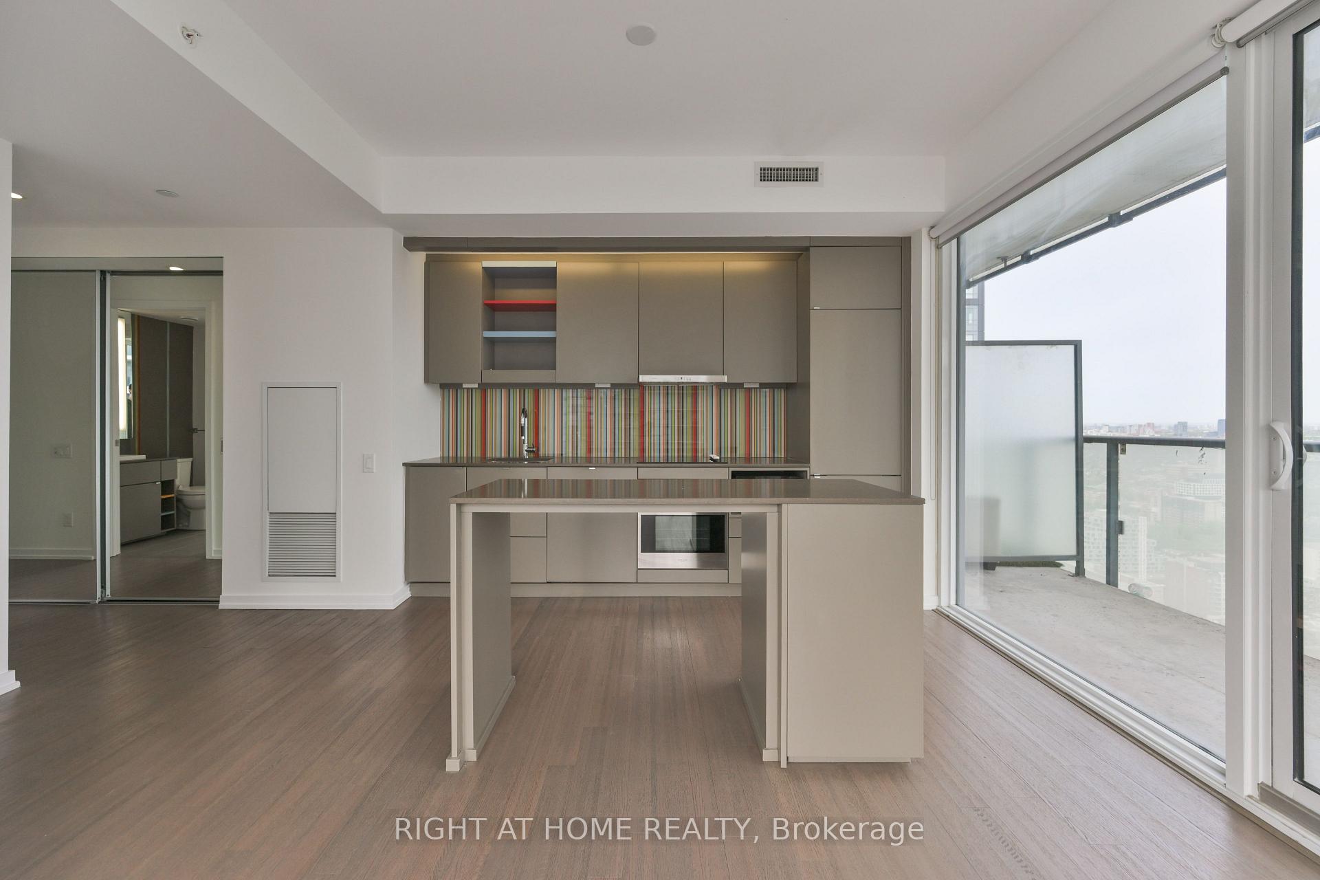 Photo 6 of Unit 3903, 101 Peter Street, Toronto, Waterfront Communities — HOMEH