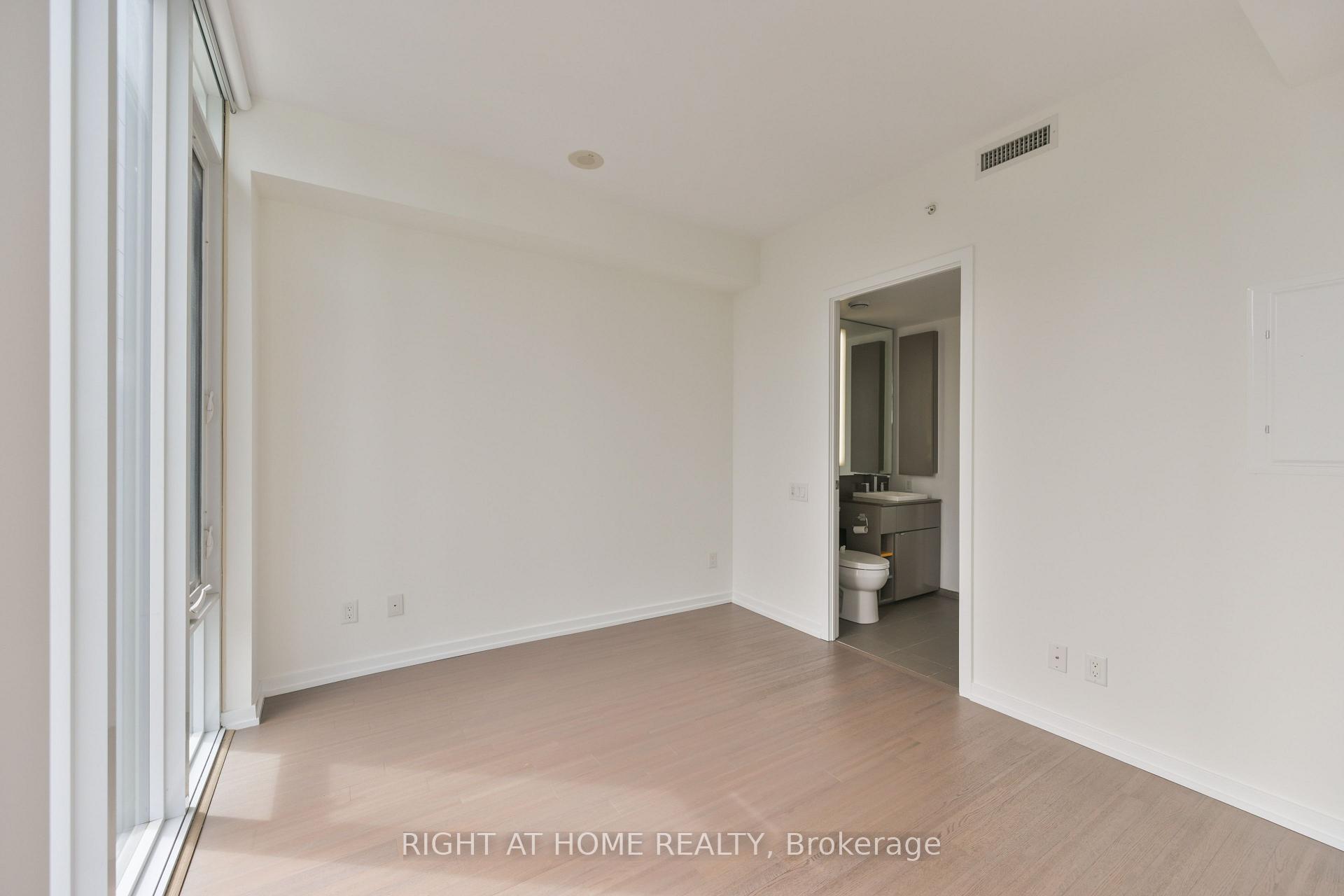 Photo 12 of Unit 3903, 101 Peter Street, Toronto, Waterfront Communities — HOMEH