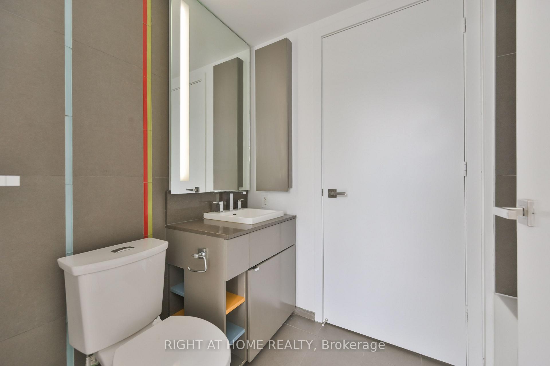 Photo 14 of Unit 3903, 101 Peter Street, Toronto, Waterfront Communities — HOMEH