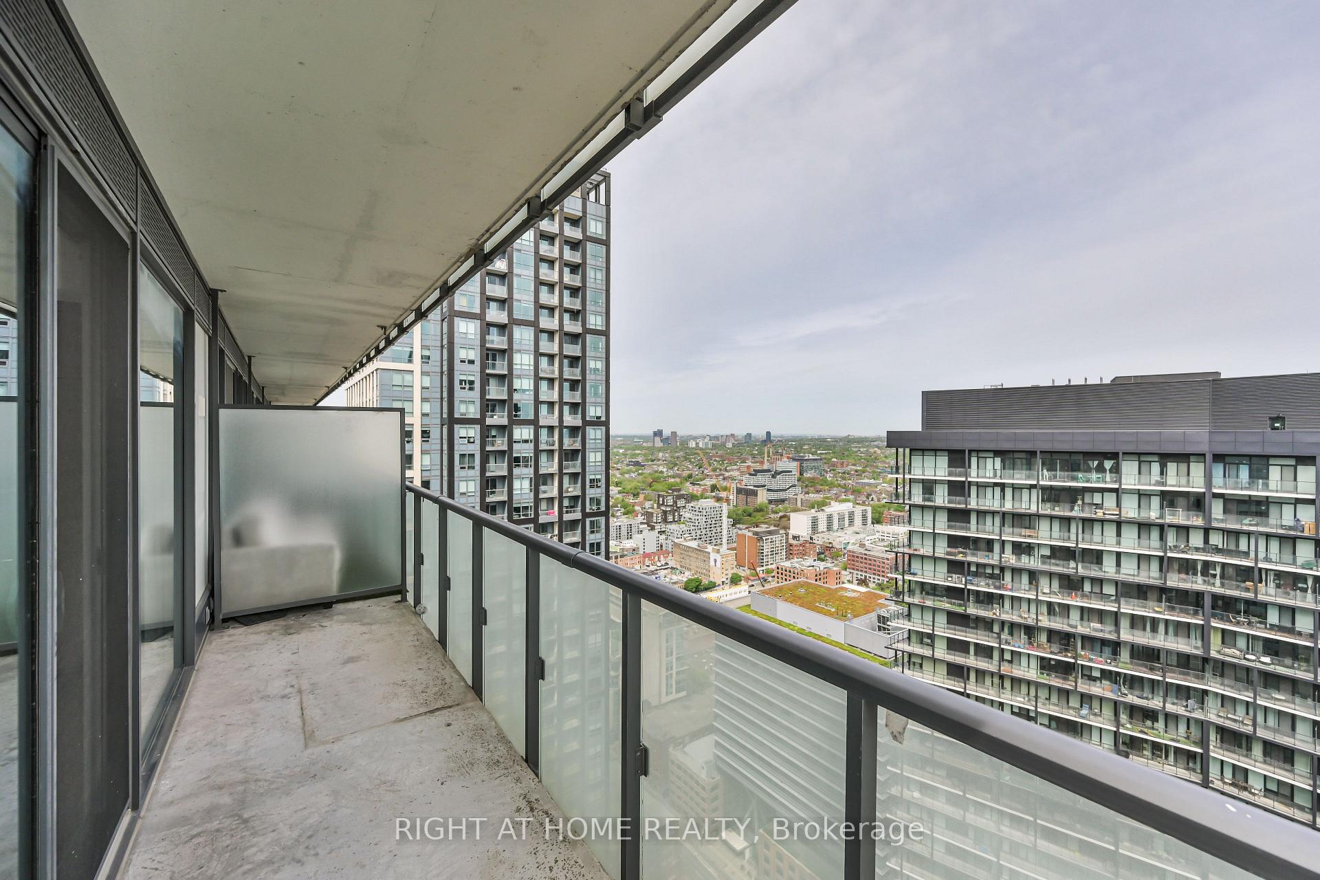 Photo 18 of Unit 3903, 101 Peter Street, Toronto, Waterfront Communities — HOMEH