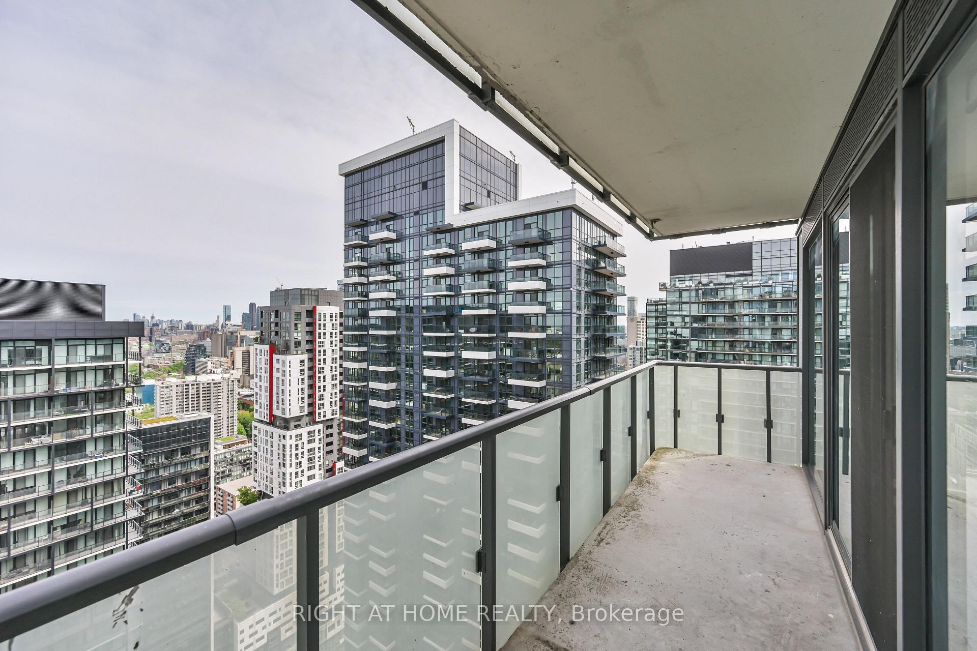 Photo 19 of Unit 3903, 101 Peter Street, Toronto, Waterfront Communities — HOMEH