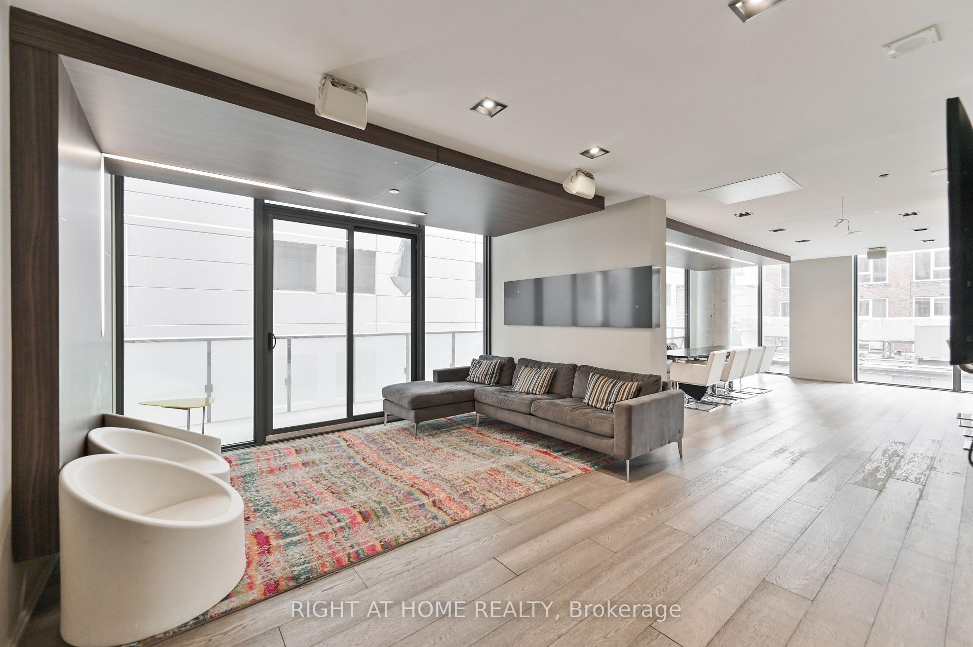 Photo 24 of Unit 3903, 101 Peter Street, Toronto, Waterfront Communities — HOMEH