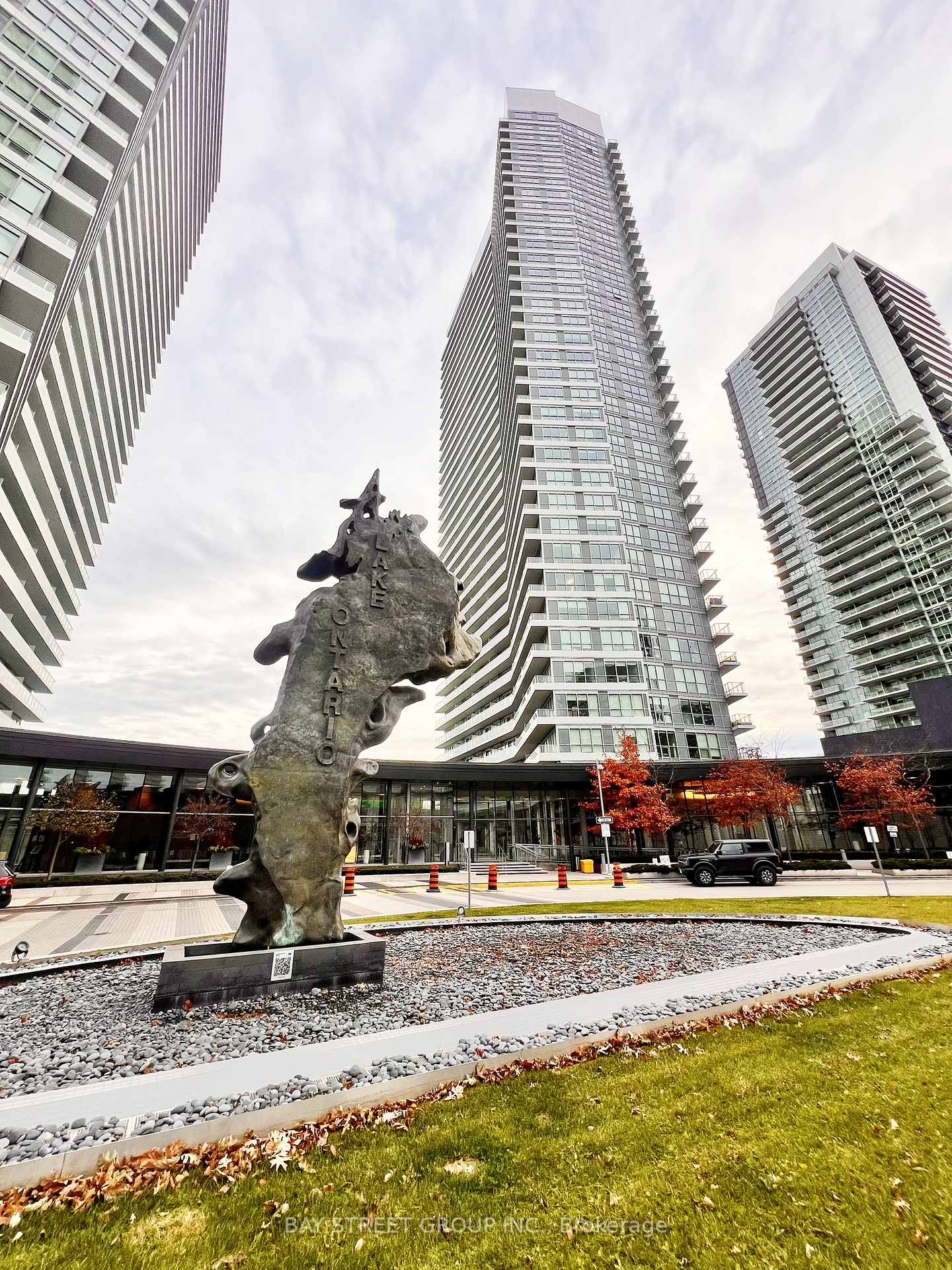 Photo 1 of Unit 3507, 115 McMahon Drive, North York, Bayview Village — HOMEH