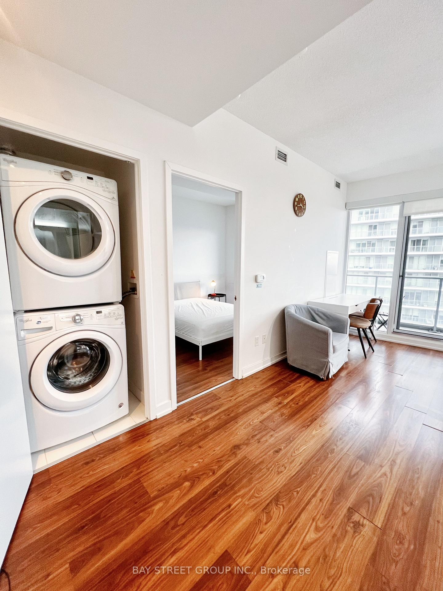 Photo 6 of Unit 3507, 115 McMahon Drive, North York, Bayview Village — HOMEH