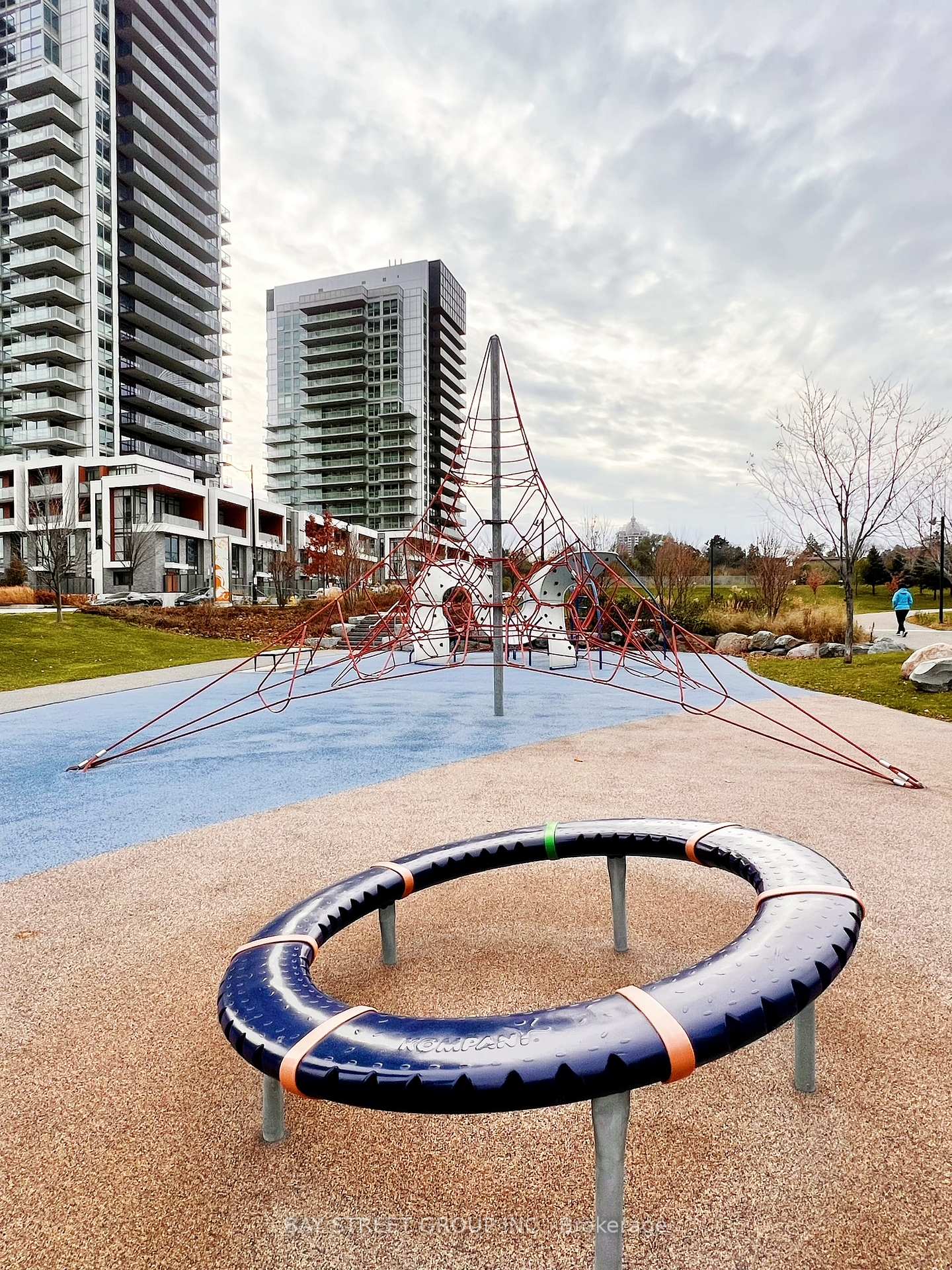 Photo 14 of Unit 3507, 115 McMahon Drive, North York, Bayview Village — HOMEH