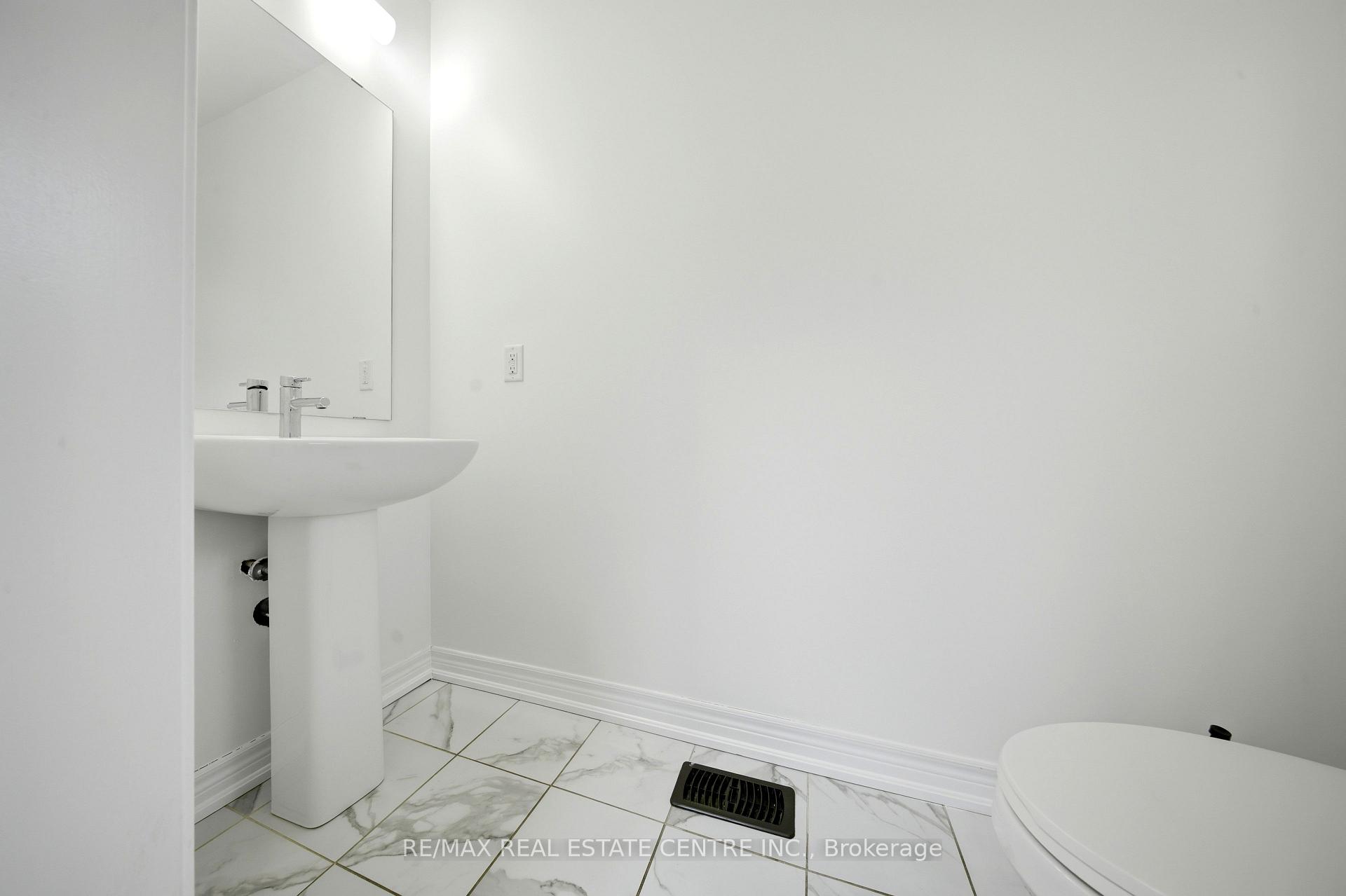 Photo 6 of Unit 167, 1890 Rymal Road E, Hamilton, Rural Glanbrook — HOMEH