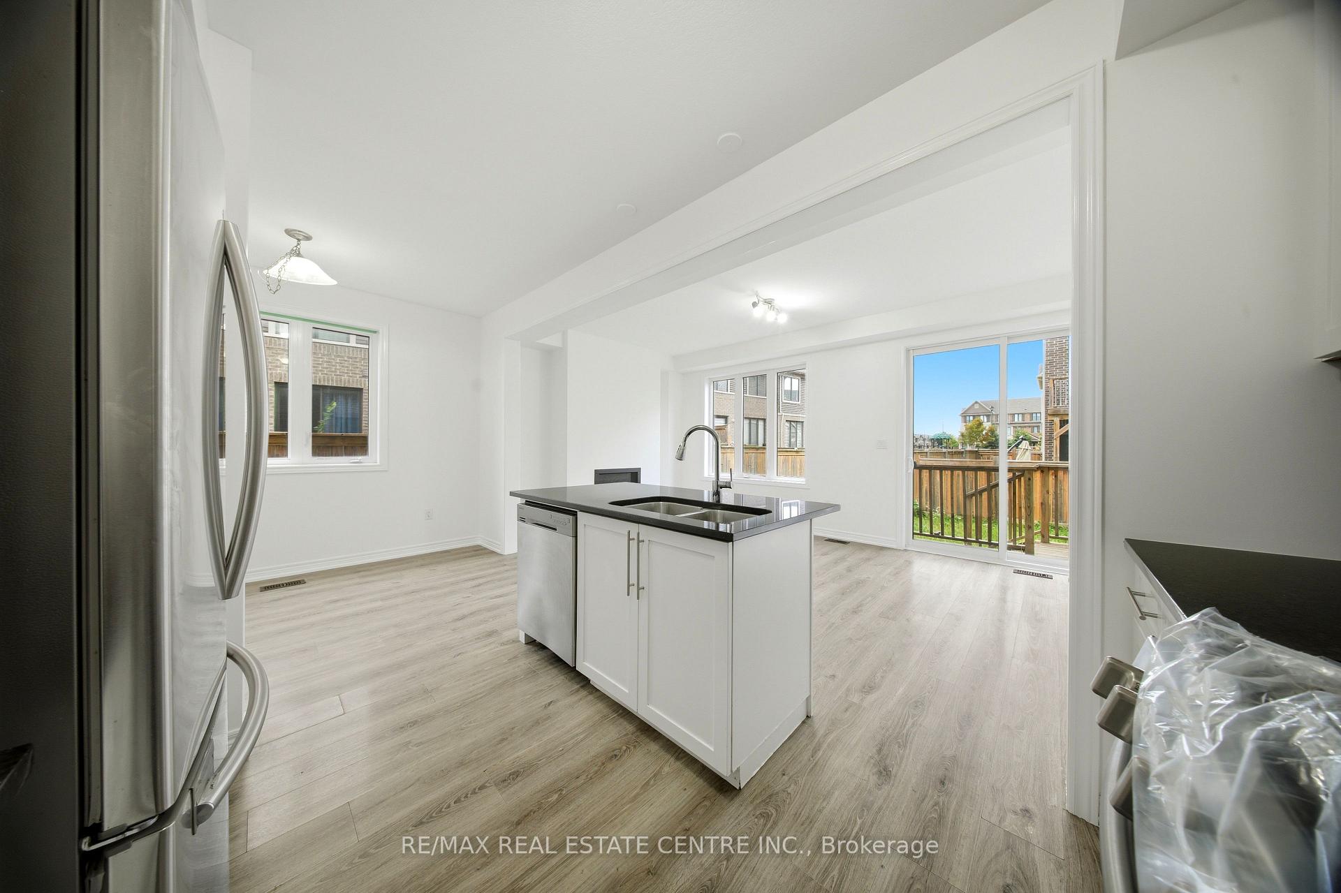 Photo 14 of Unit 167, 1890 Rymal Road E, Hamilton, Rural Glanbrook — HOMEH