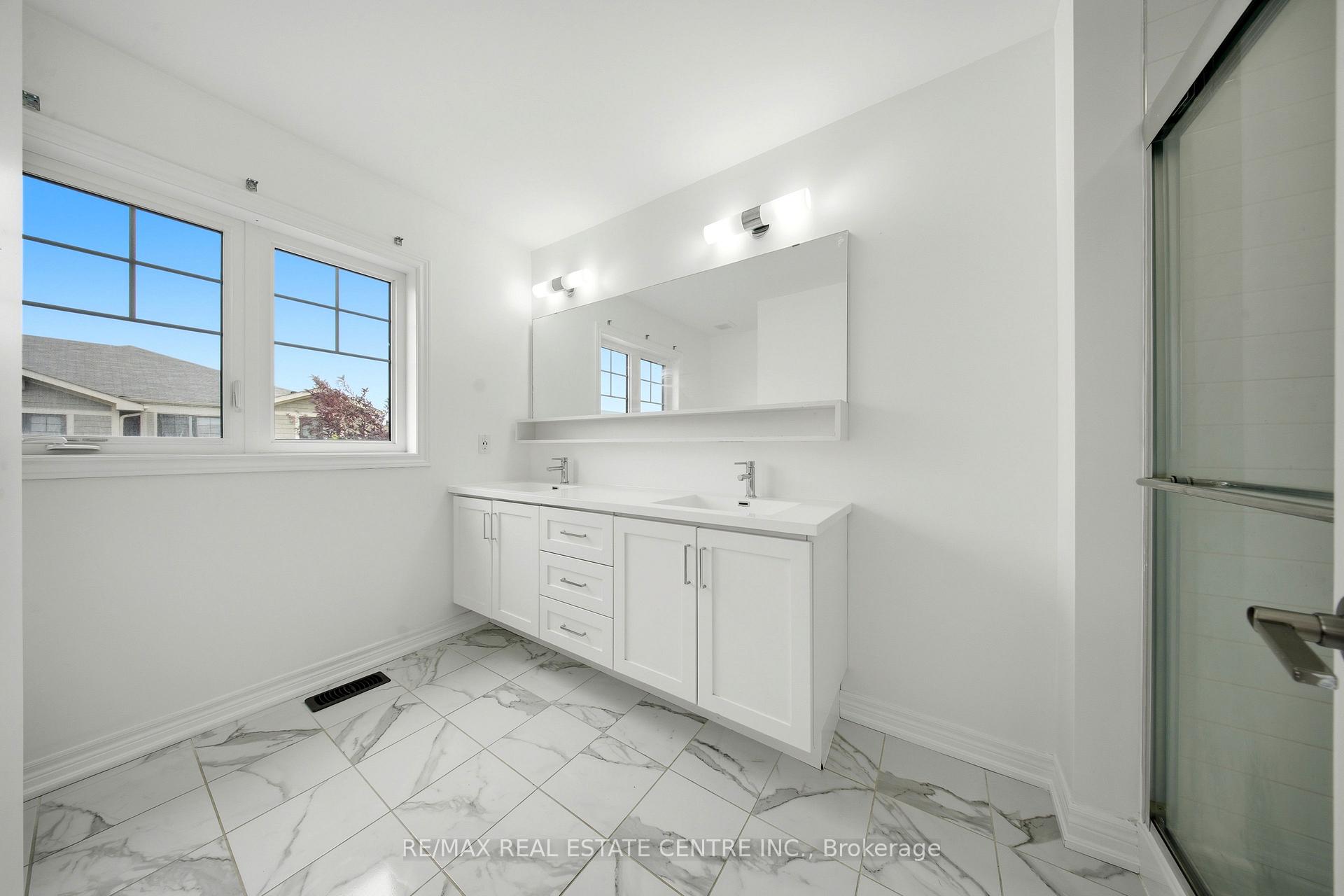 Photo 19 of Unit 167, 1890 Rymal Road E, Hamilton, Rural Glanbrook — HOMEH