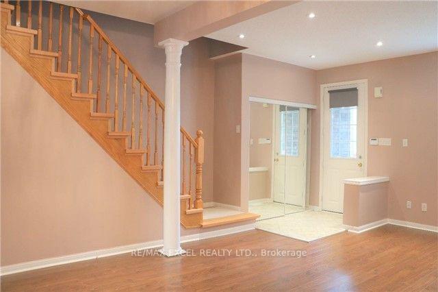 Photo 14 of 312 Country Glen Road, Markham, Cornell — HOMEH