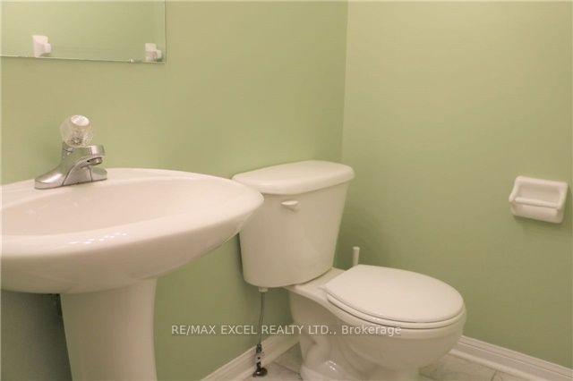 Photo 15 of 312 Country Glen Road, Markham, Cornell — HOMEH
