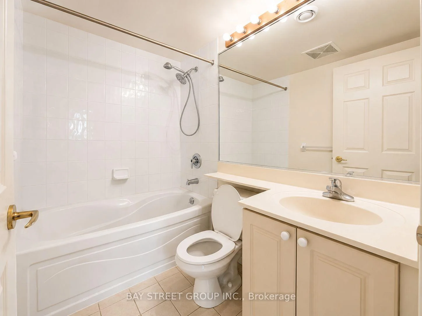 Photo 9 of Unit 510, 18 Lee Centre Drive, Scarborough, Woburn — HOMEH
