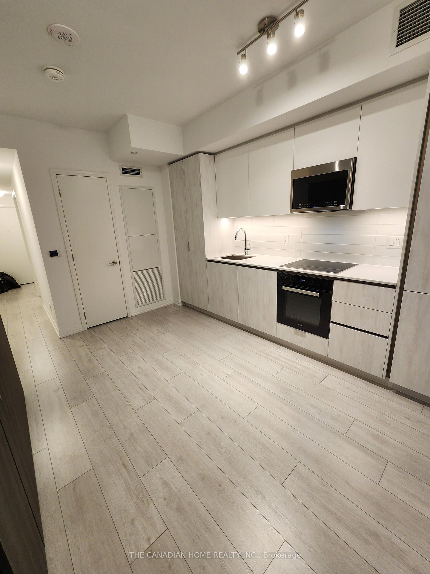 Photo 8 of Unit 1925, 400 King Street, Toronto, Waterfront Communities — HOMEH