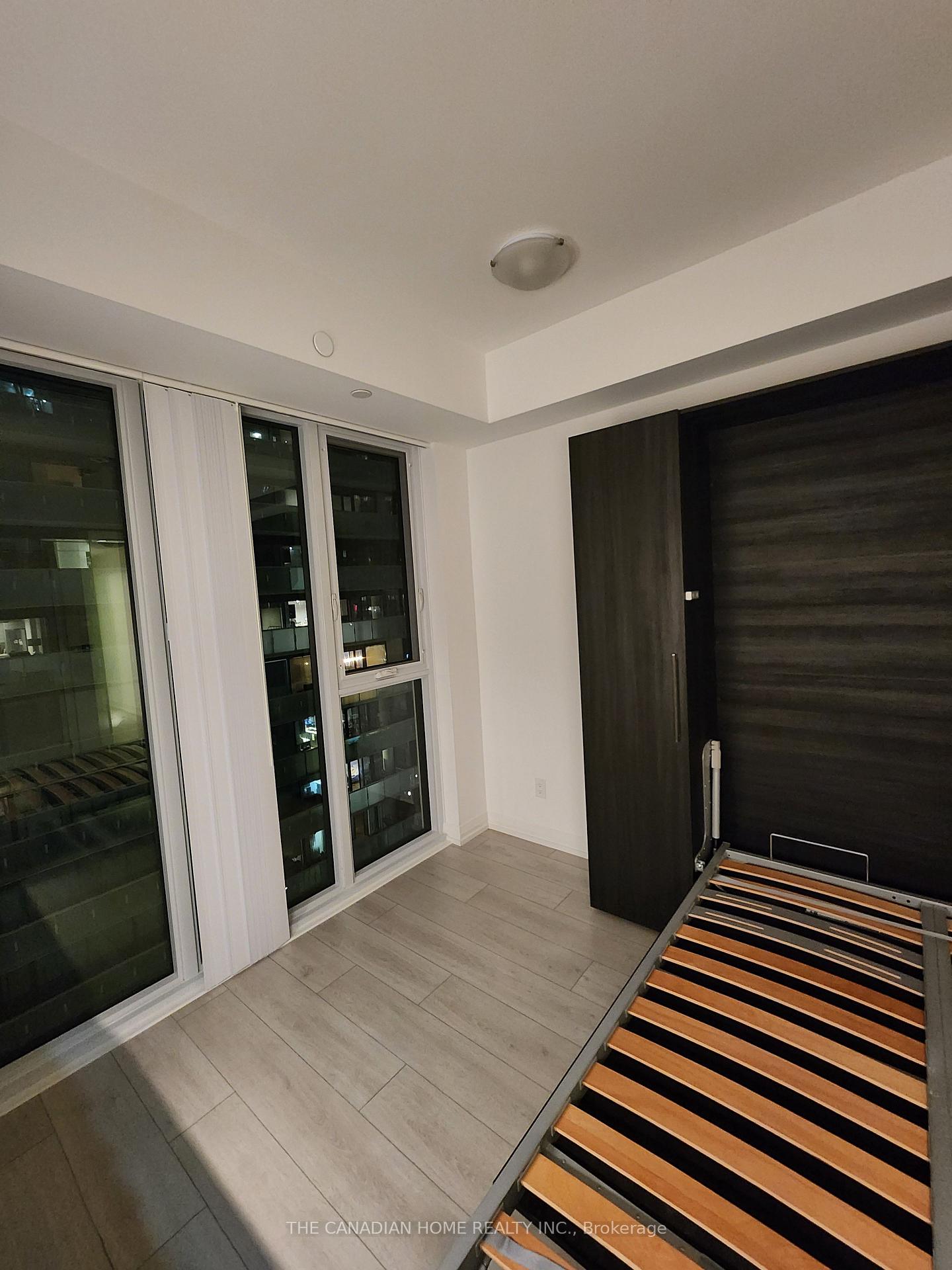 Photo 19 of Unit 1925, 400 King Street, Toronto, Waterfront Communities — HOMEH