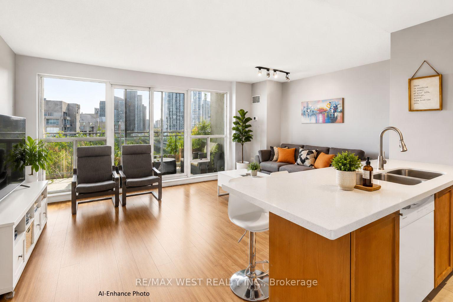 Photo 16 of Unit 1104, 410 Queens Quay W, Toronto, Waterfront Communities — HOMEH