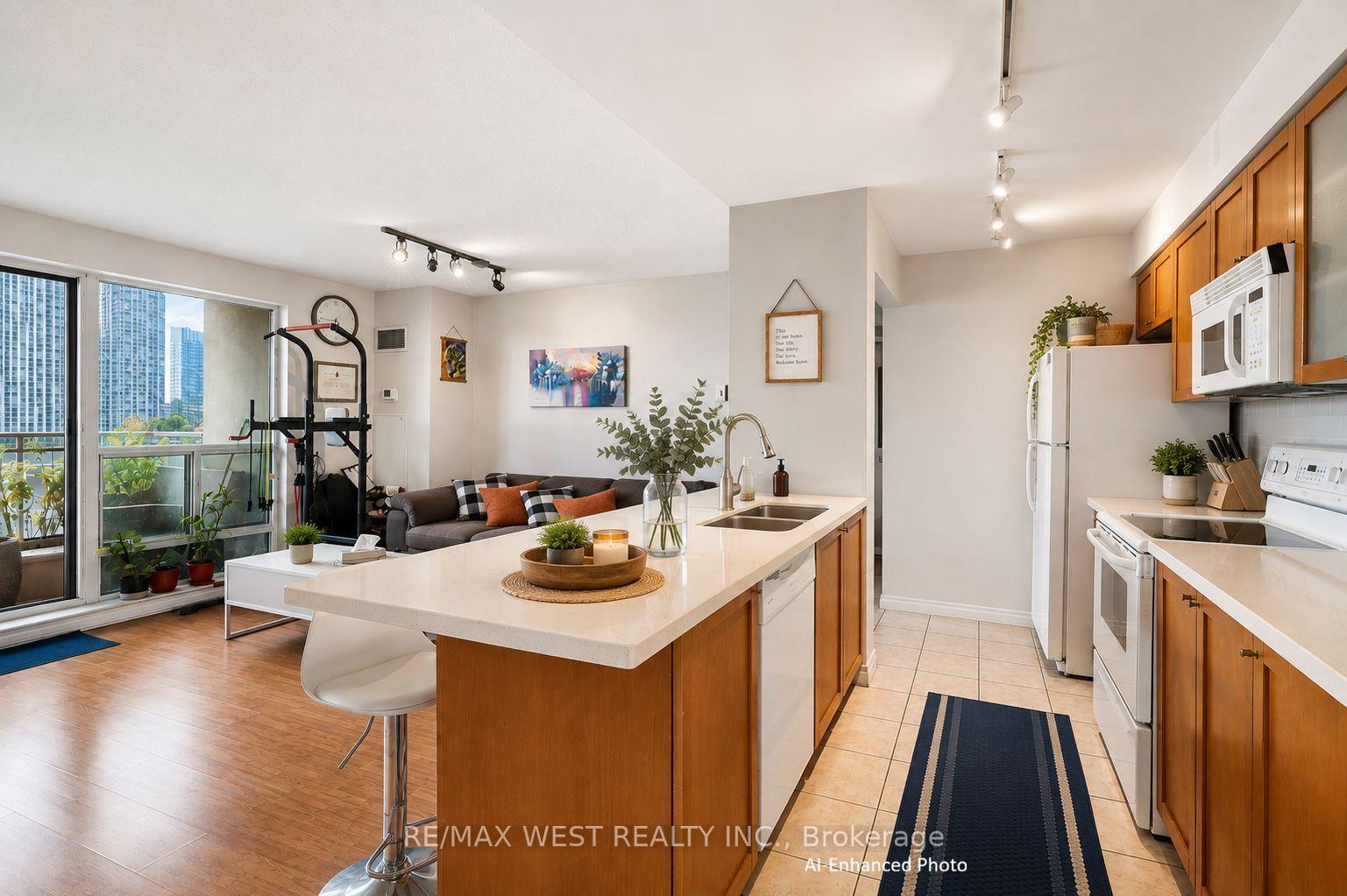 Photo 23 of Unit 1104, 410 Queens Quay W, Toronto, Waterfront Communities — HOMEH
