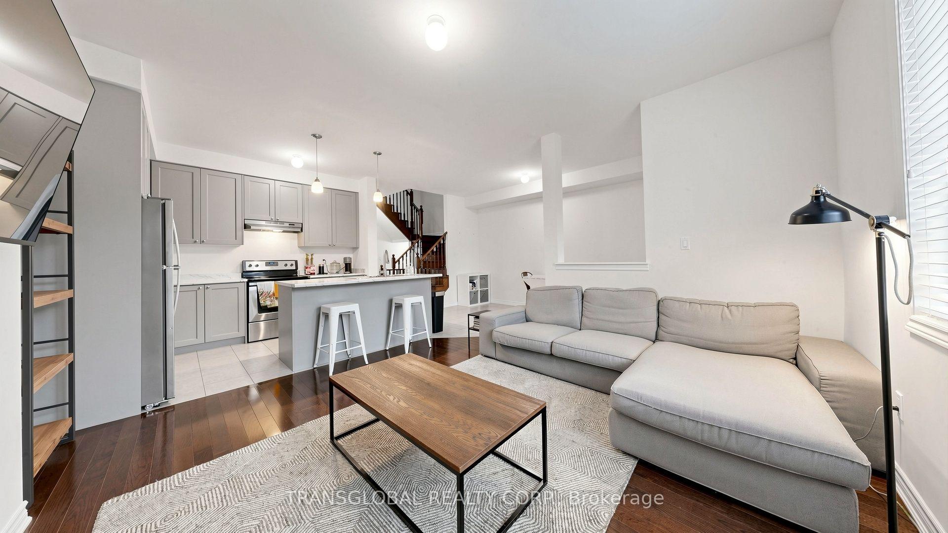 Photo 14 of 181 Beechborough Crescent, East Gwillimbury, Sharon — HOMEH