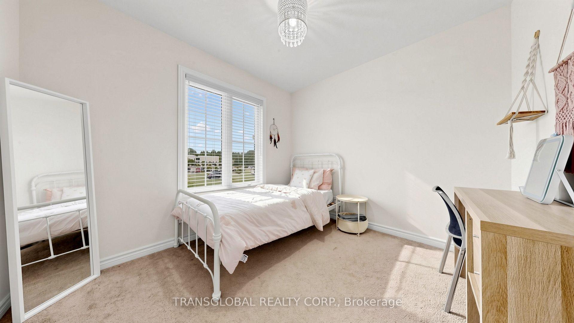 Photo 29 of 181 Beechborough Crescent, East Gwillimbury, Sharon — HOMEH