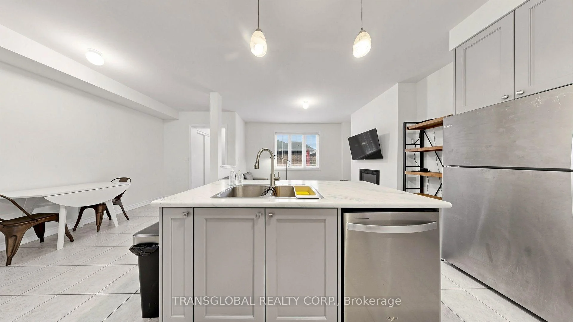 Photo 17 of 181 Beechborough Crescent, East Gwillimbury, Sharon — HOMEH