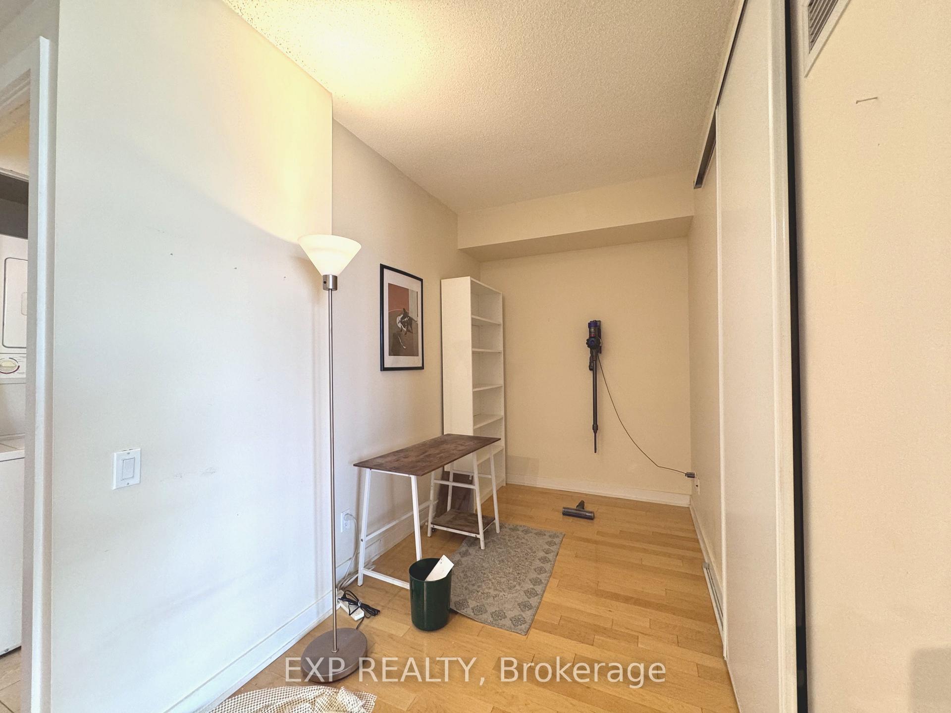 Photo 8 of Unit 2001, 33 Charles Street E, Toronto, Church-Yonge Corridor — HOMEH