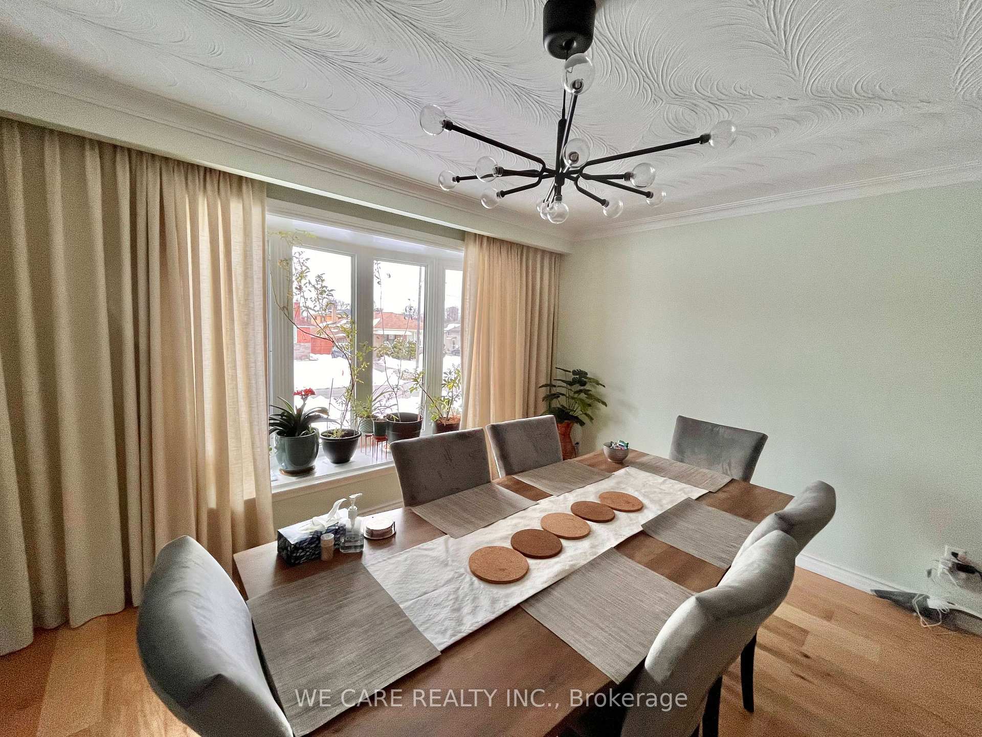 Photo 2 of Unit Main, 59 Saddle Ridge Drive, North York, Victoria Village — HOMEH