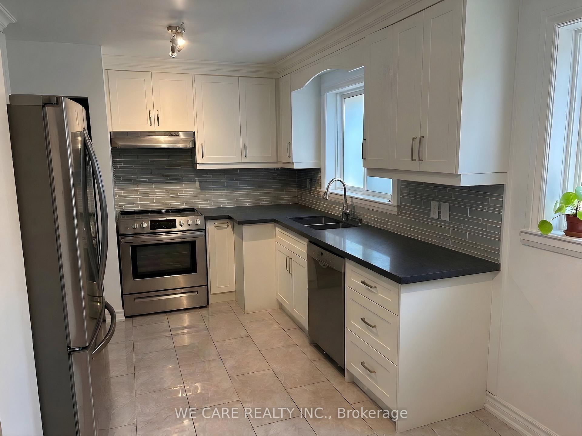Photo 5 of Unit Main, 59 Saddle Ridge Drive, North York, Victoria Village — HOMEH