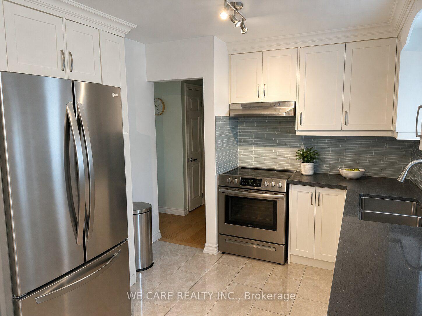 Photo 6 of Unit Main, 59 Saddle Ridge Drive, North York, Victoria Village — HOMEH