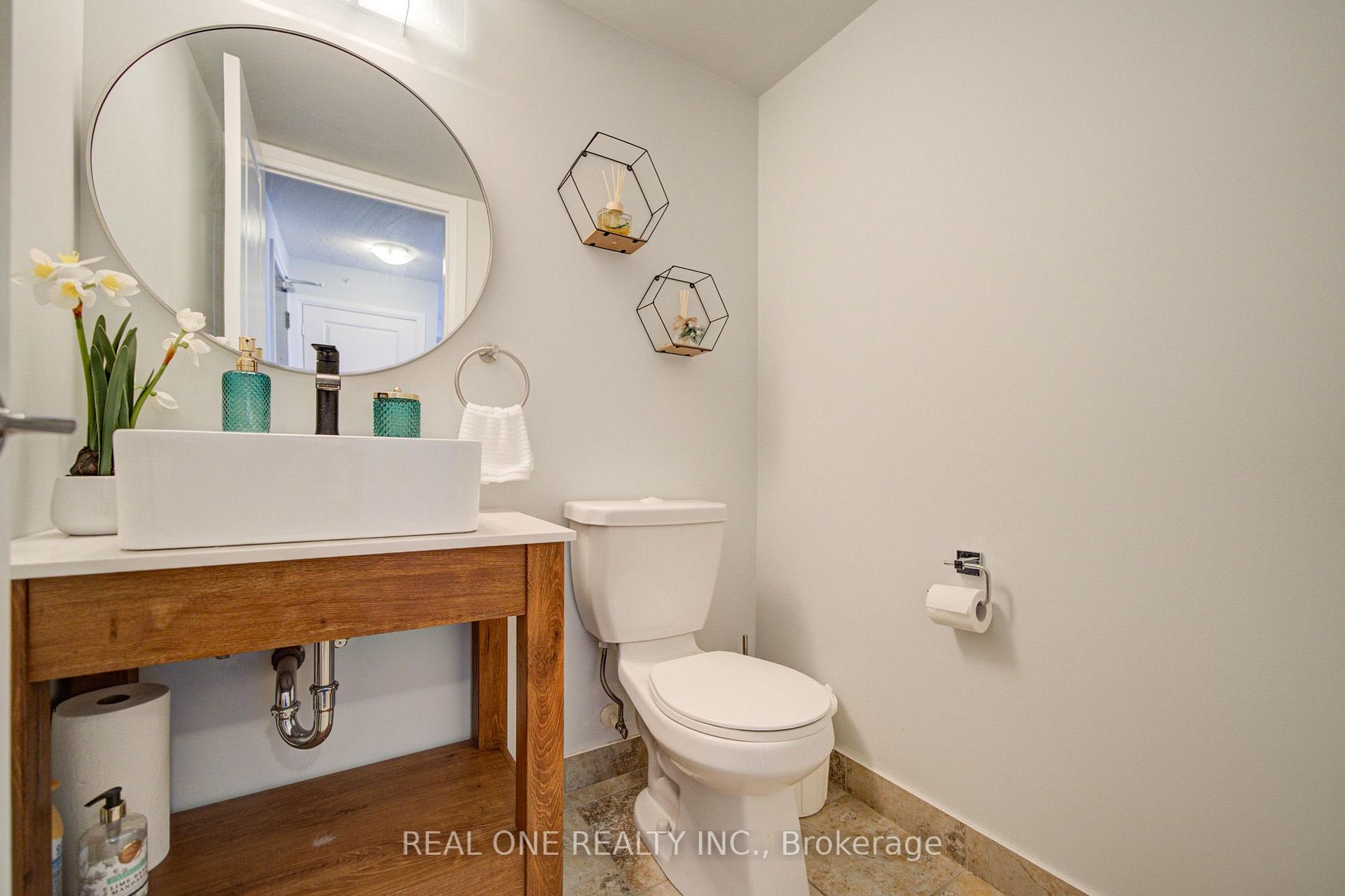 Photo 9 of Unit 707, 372 Highway 7 E Way, Richmond Hill, Doncrest — HOMEH