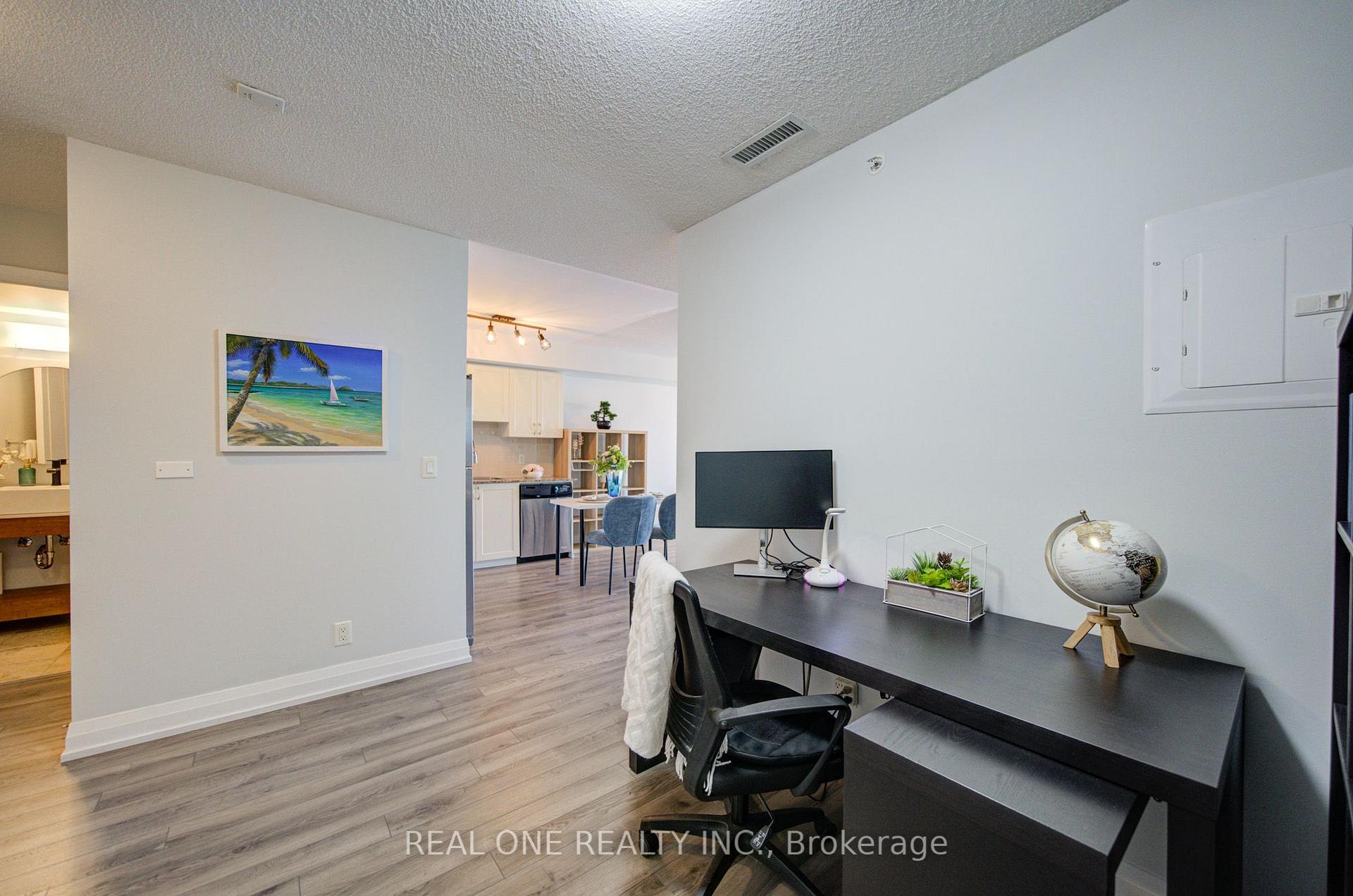 Photo 10 of Unit 707, 372 Highway 7 E Way, Richmond Hill, Doncrest — HOMEH