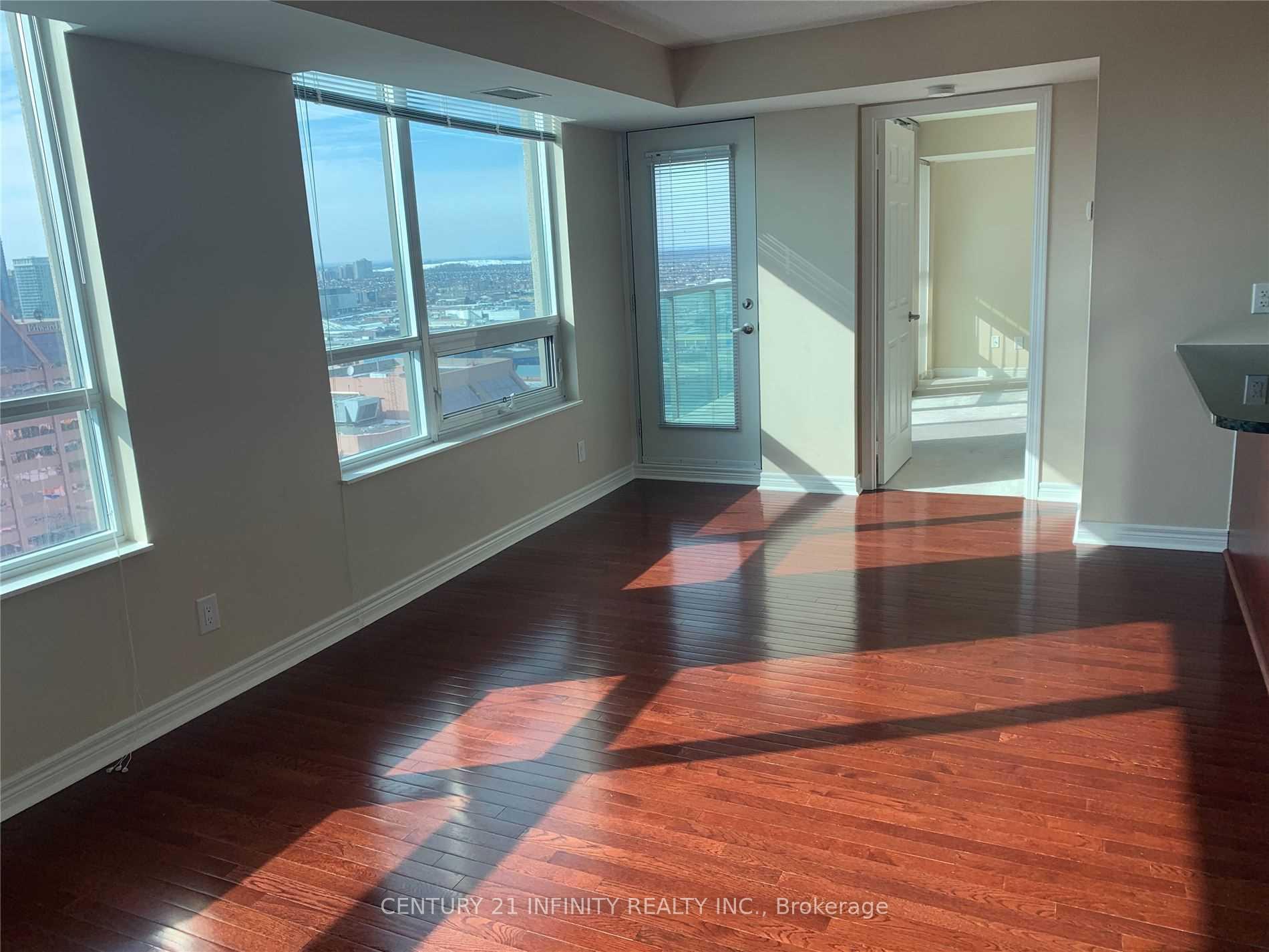 Photo 3 of Unit 2906, 208 Enfield Place, Mississauga, City Centre — HOMEH