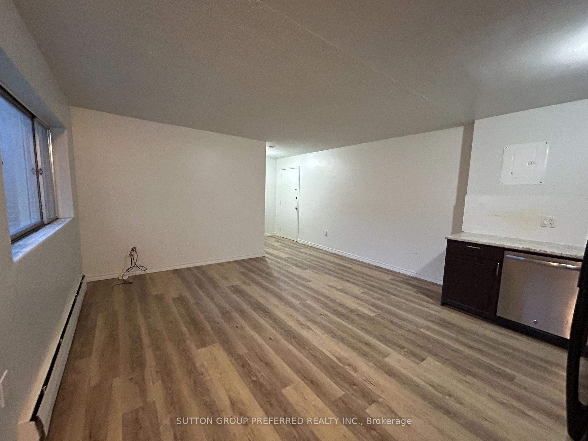 Photo 7 of Unit 202, 1174 Hamilton Road, London, East O — HOMEH