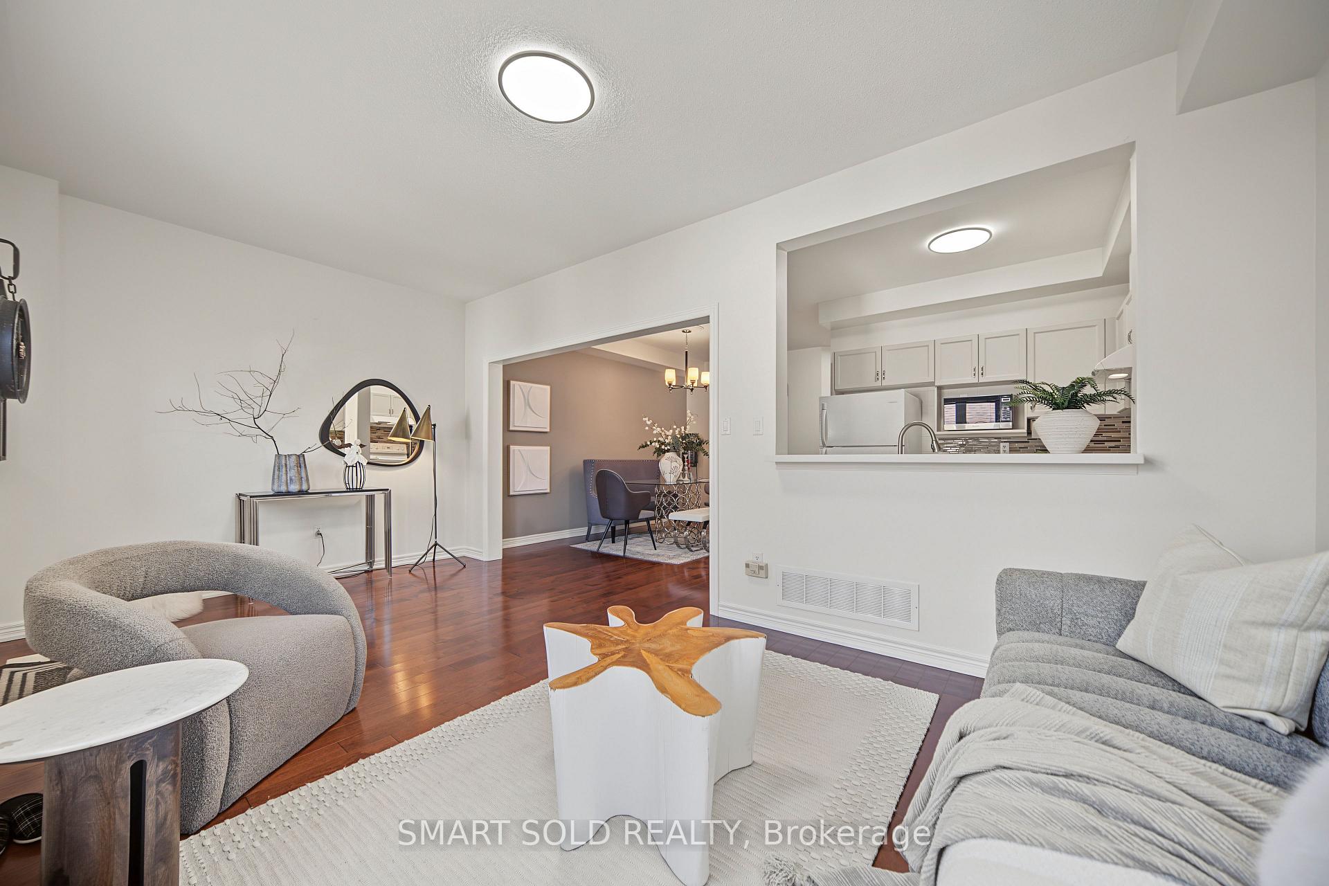 Photo 20 of 12 John Gary Drive, Markham, Village Green-South Unionville — HOMEH